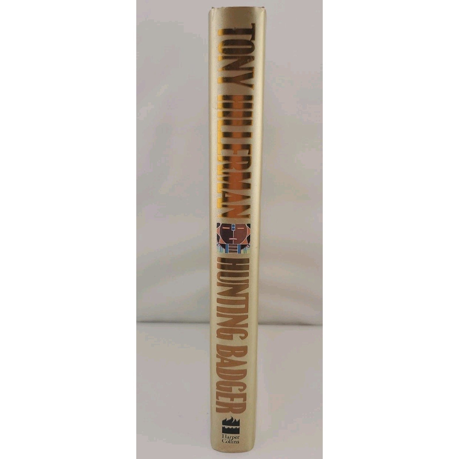 Hunting Badger by Tony Hillerman (2010, Mass Market)