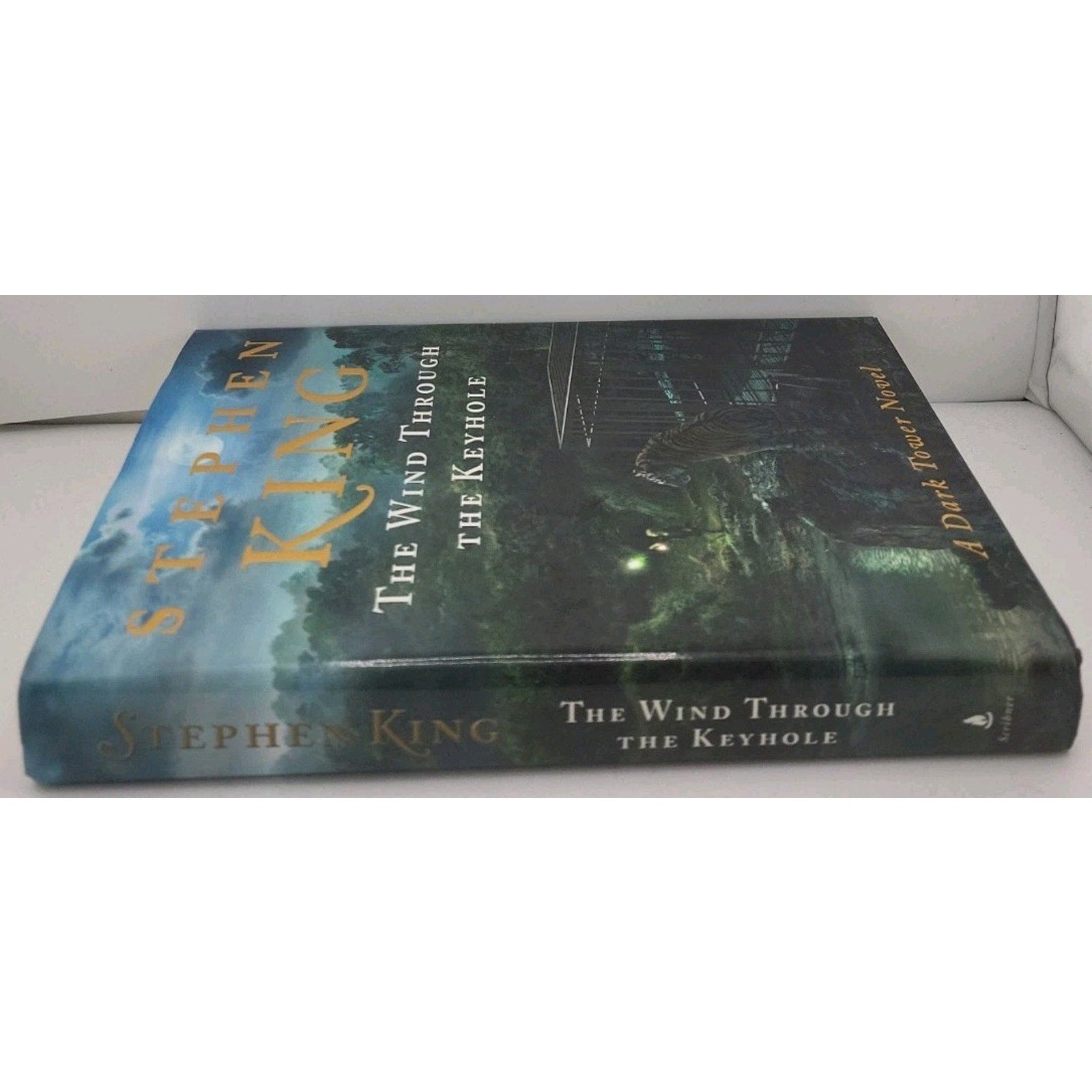 Wind Through the Keyhole : The Dark Tower IV-1/2 by Stephen King (2012) 1st Ed