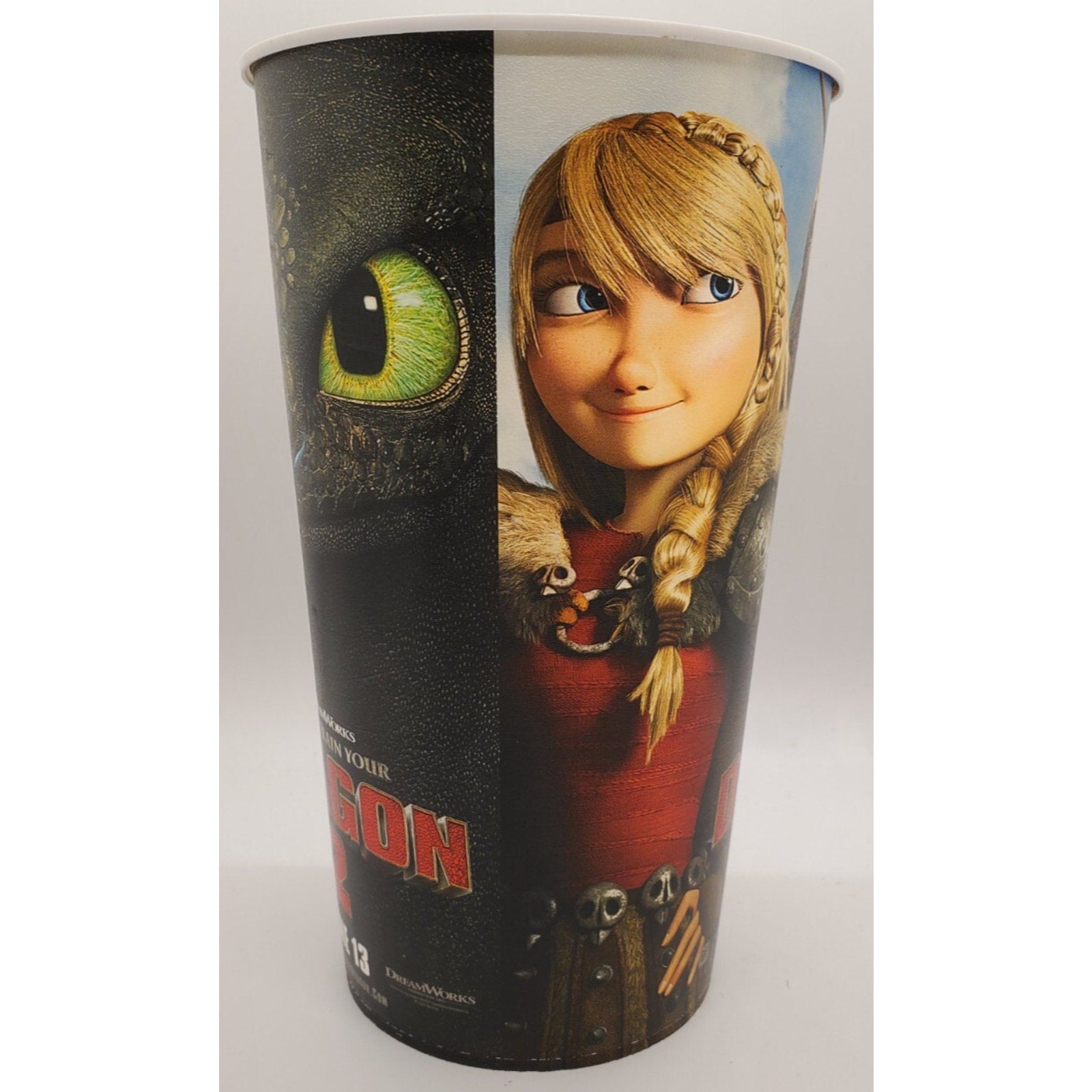 NCG Cinemas Movie Promo Cup - How to Train Your Dragon 2