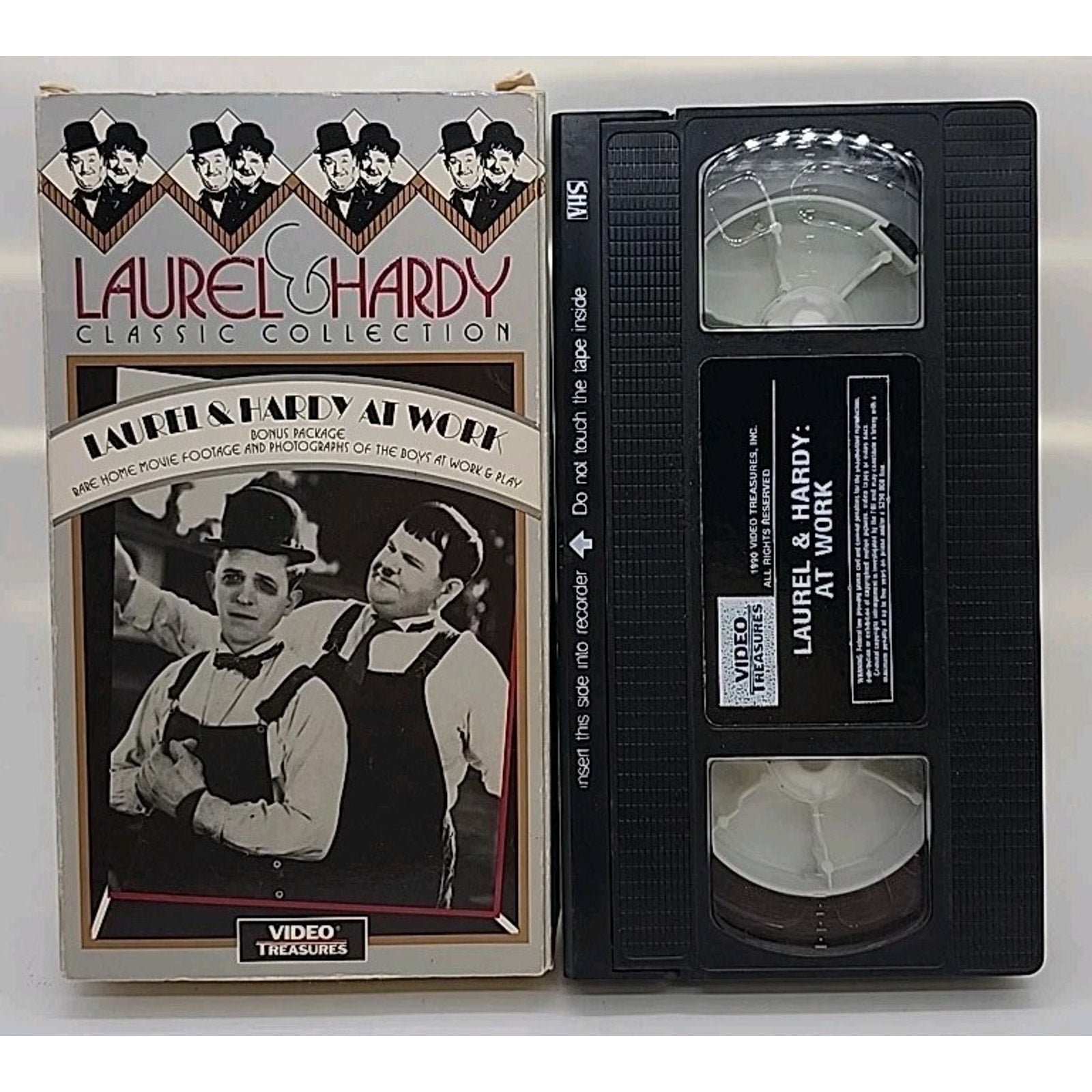 Laurel and Hardy - At Work (VHS, 1991)