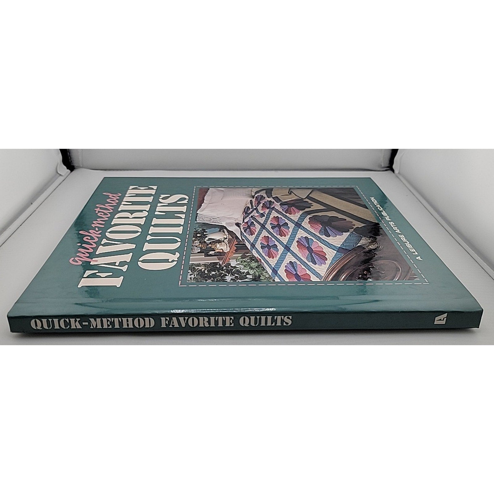 Quick-Method Favorite Quilts by Anne Van Wagner Childs (Hardcover)