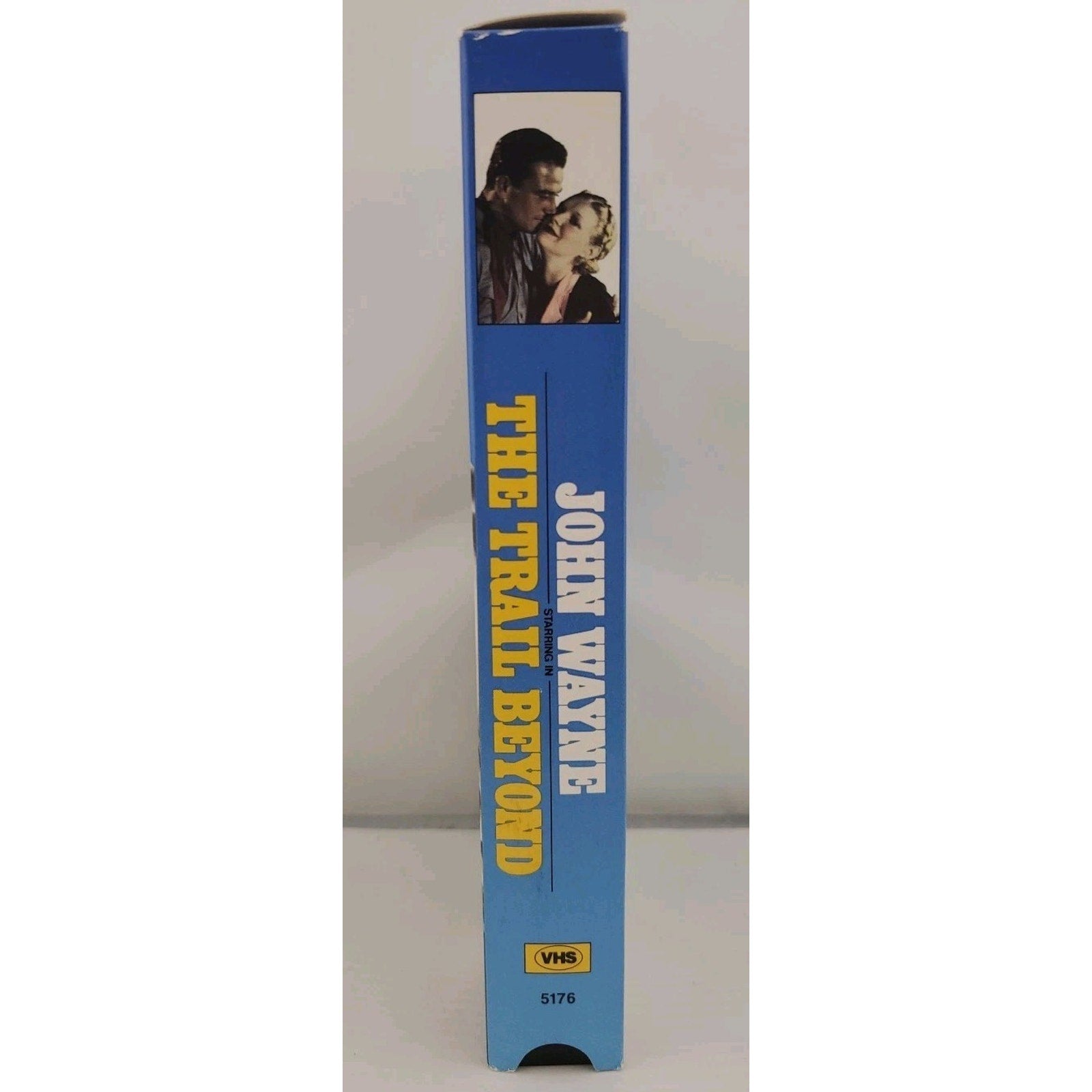 The Trail Beyond - John Wayne (VHS)