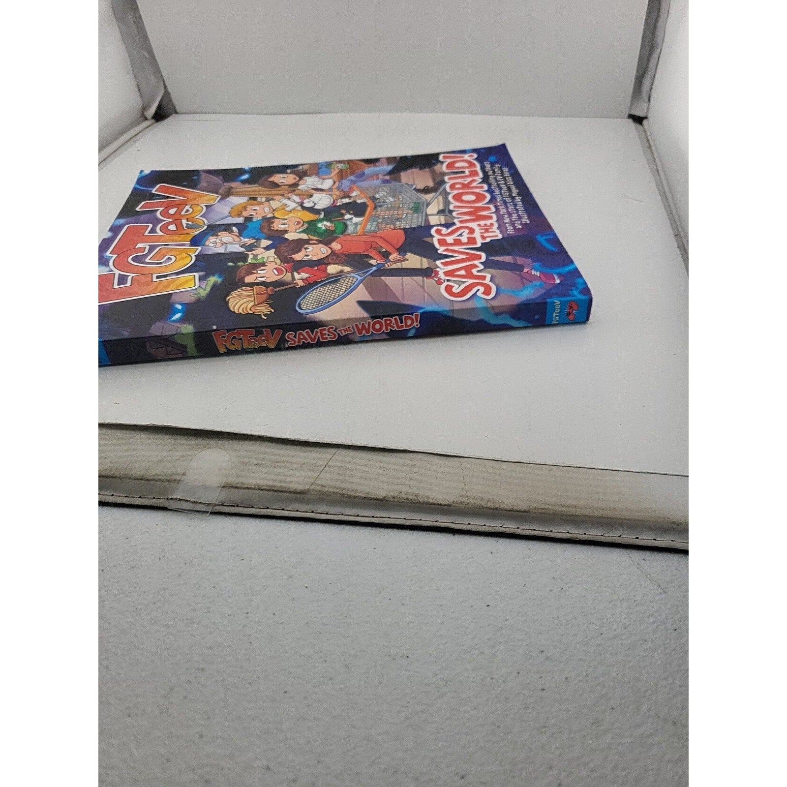 FGTeeV Saves the World! : A Graphic Novel by FGTeeV (2022, Trade Paperback)