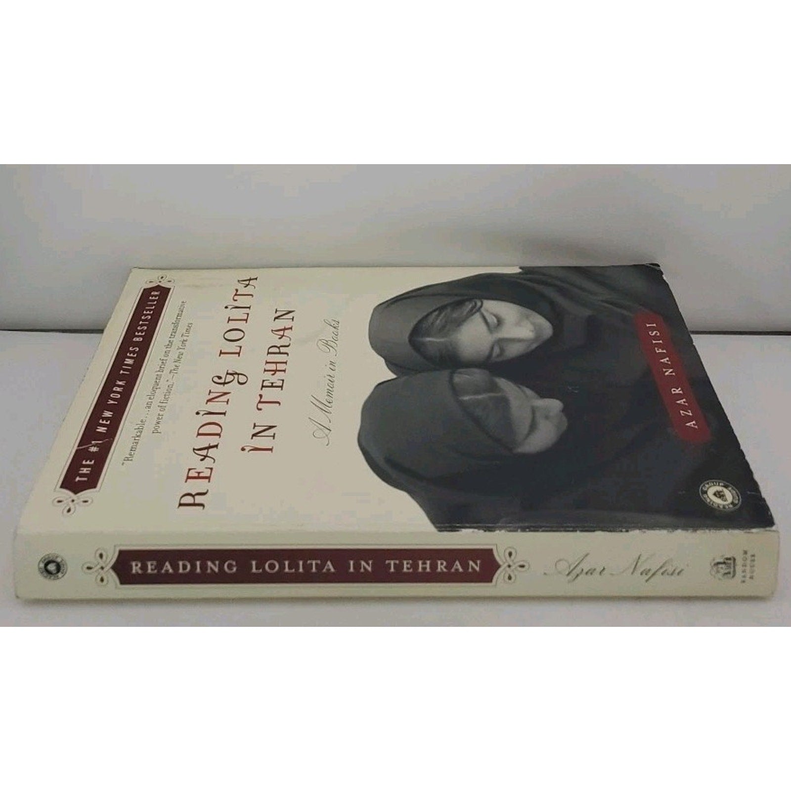 Reading Lolita in Tehran : A Memoir in Books by Azar Nafisi (2003, Trade...