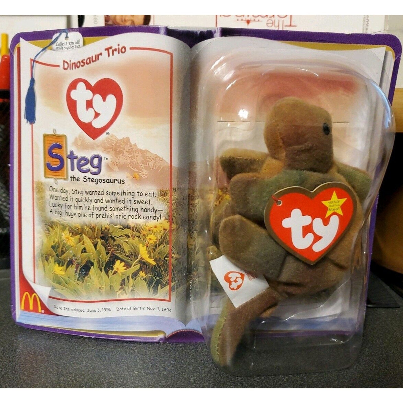 Steg the Stegosaurus Beanie Babies toy new 2000 McDonalds ty Dinosaur Trio