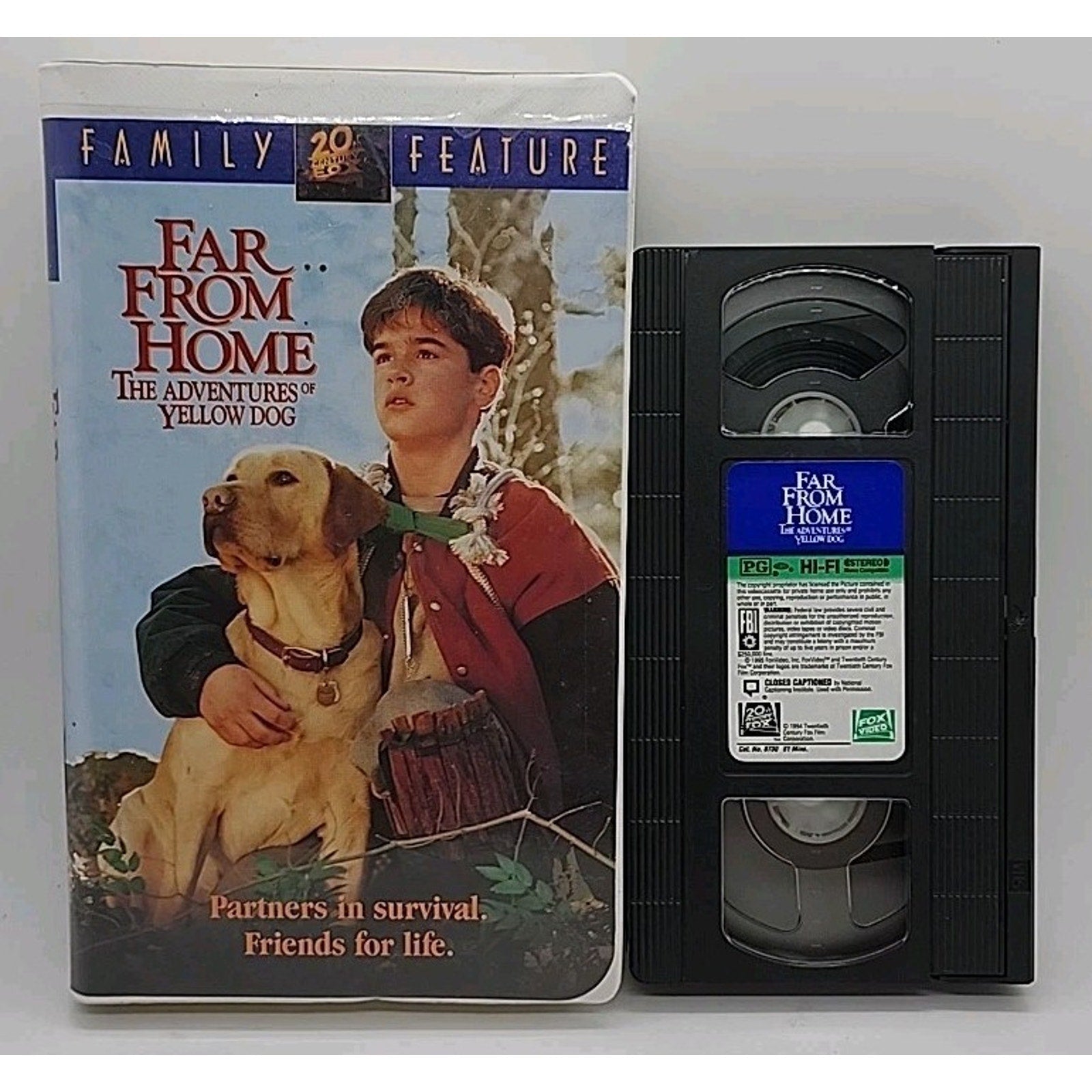 Far From Home: The Adventures of Yellow Dog (VHS, 1995)