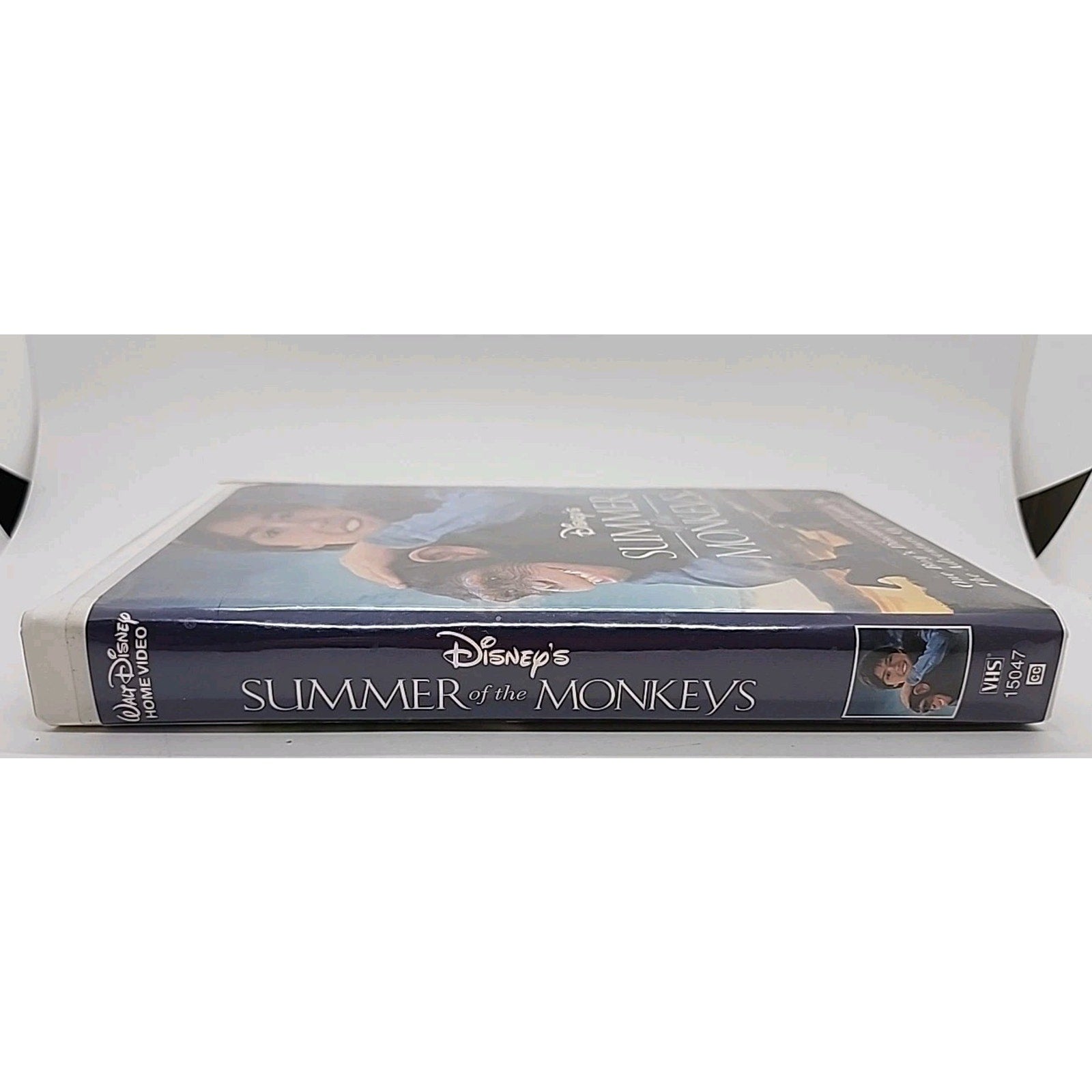 Summer of the Monkeys (VHS, 1998)