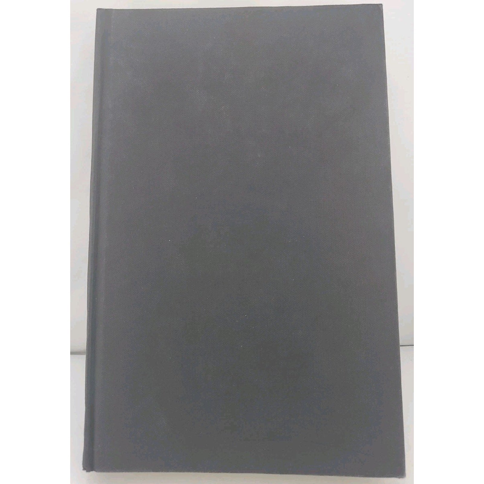 Hide Away by Iris Johansen (2016, Hardcover)