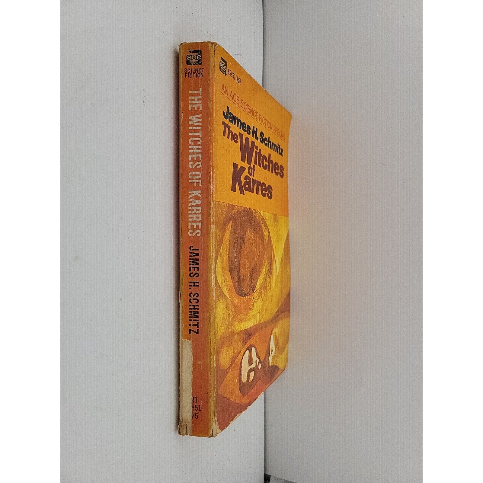 The Witches Of Karrres By James H. Schmitz 1966