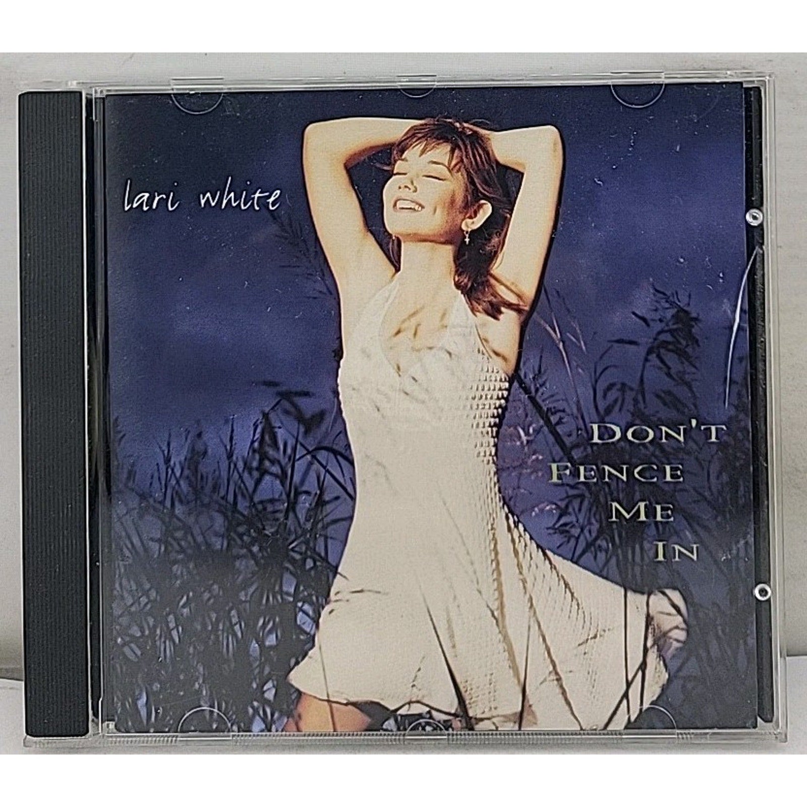 Don't Fence Me In by Lari White (CD, Feb-1996, RCA)