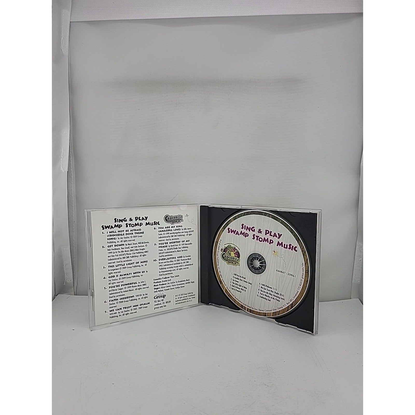 Crocodile Dock: Sing & Play Swamp Stomp Music (CD)