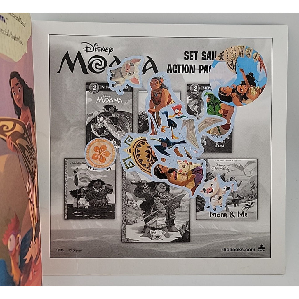 Mom and Me (Disney Moana) by Kalikolehua Hurley (2024, Picture Book)