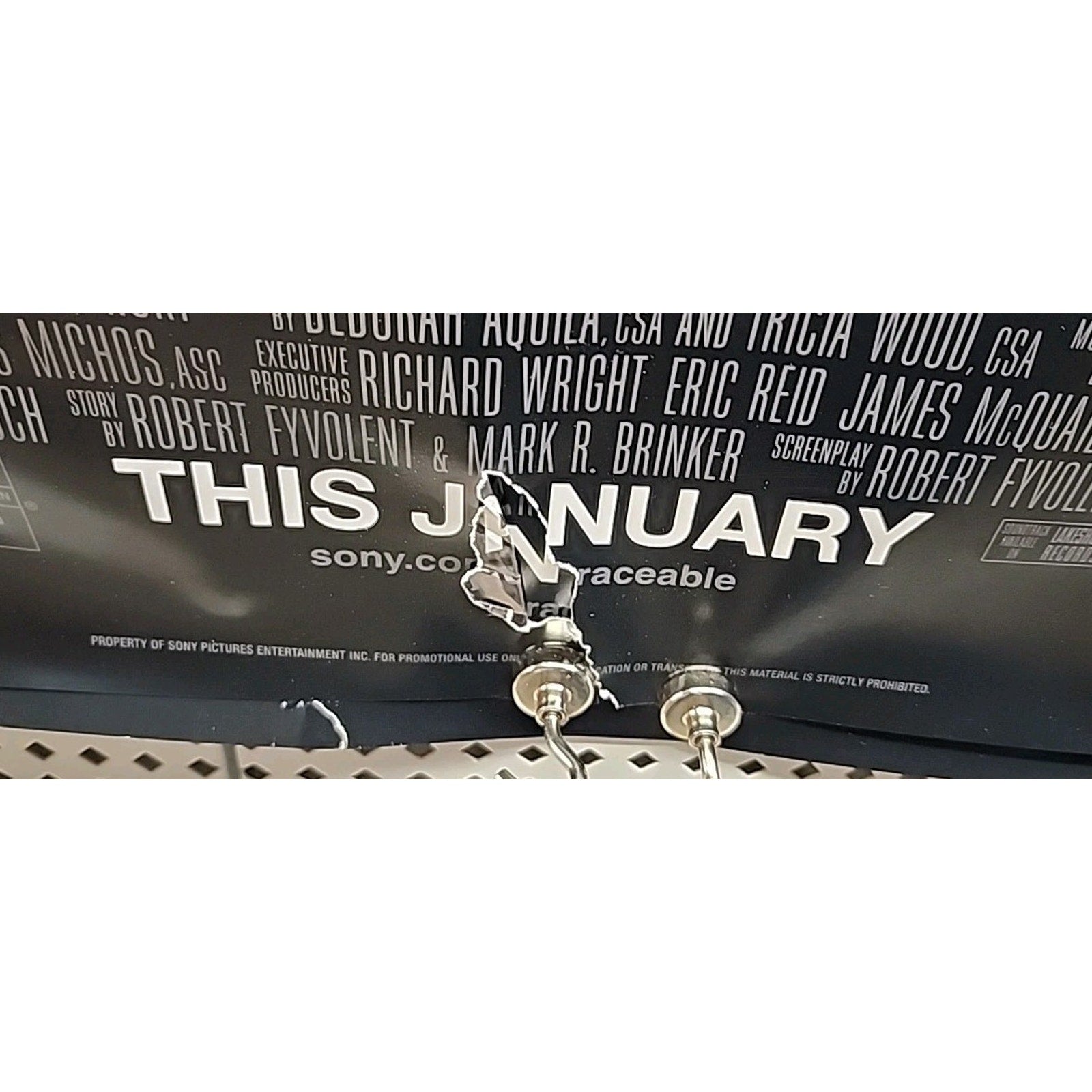 Untraceable Original 27"x 40" Movie Poster 2008 Movie Theatre Mirror Promo