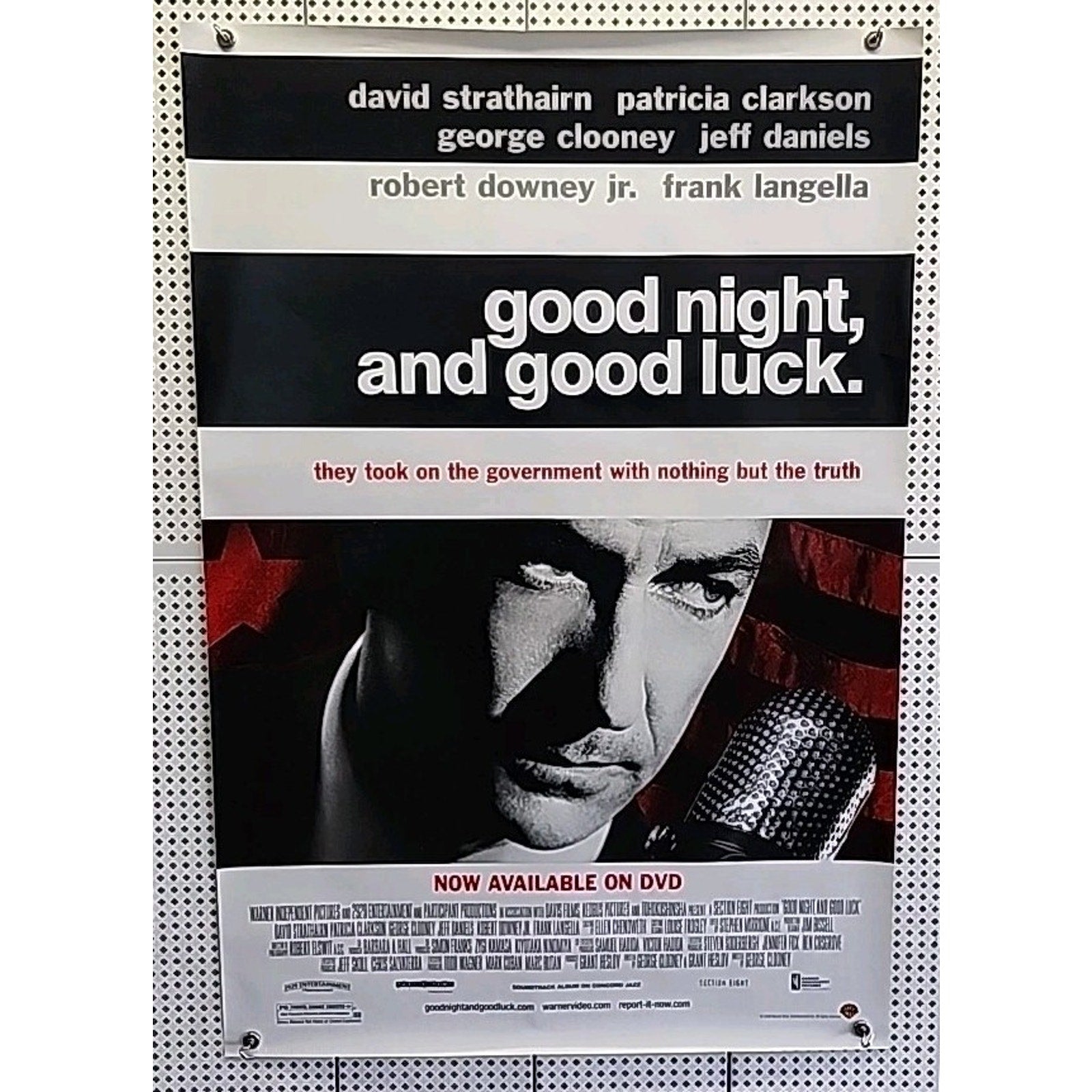 “Good Night, And Good Luck.” 2005 DVD One Sheet Movie Poster 27x40