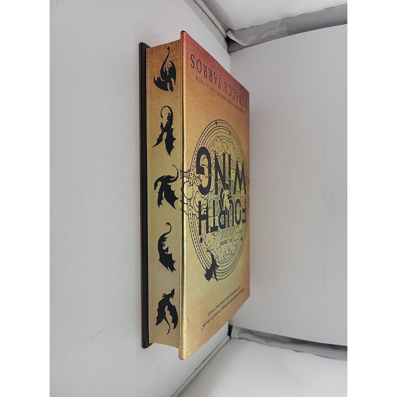 Fourth Wing (Wing and Claw Collection) by Rebecca Yarros (2025, Hardcover)