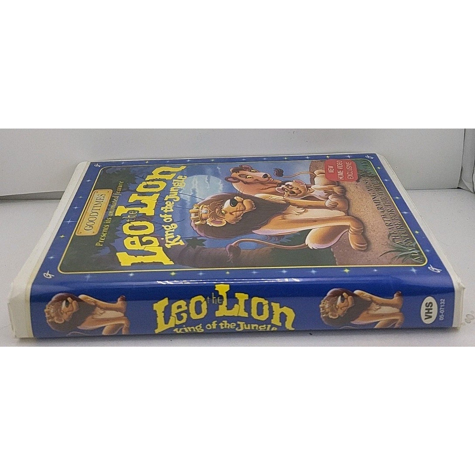 Leo the Lion, King of the Jungle (VHS, 1995)
