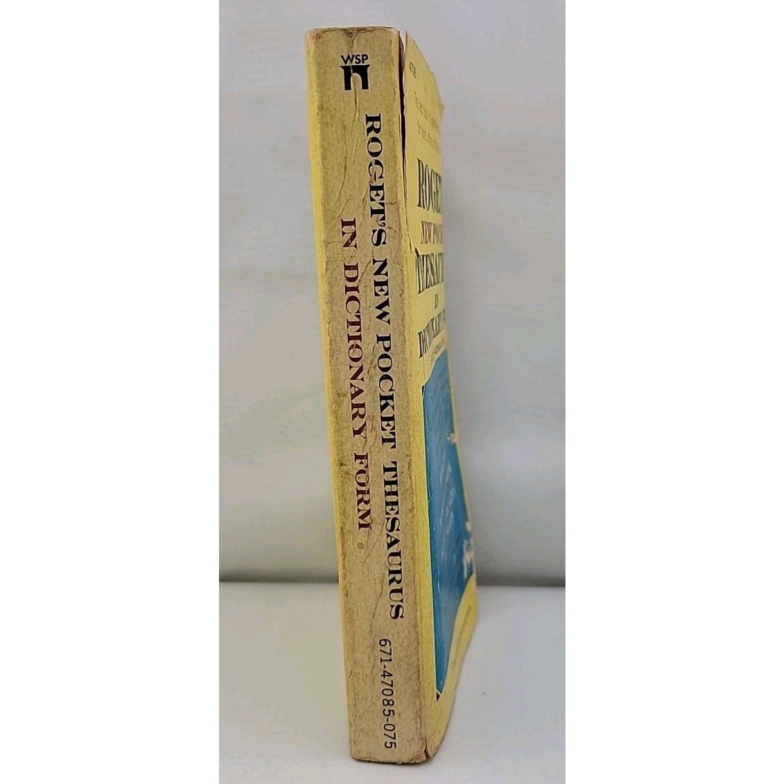 Roget's New Pocket Thesaurus In Dictionary Form, Paperback 1971