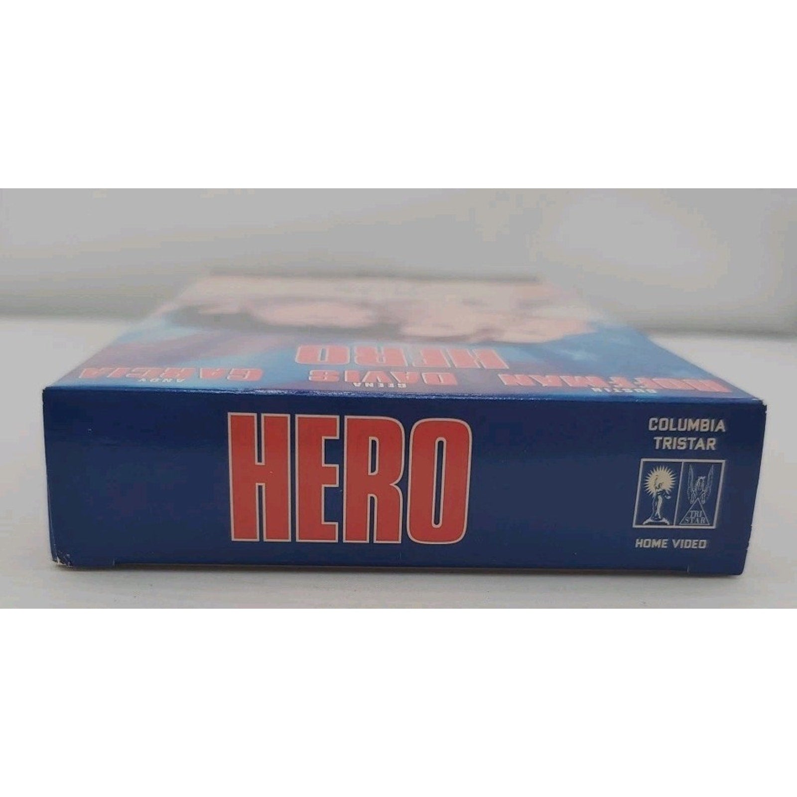 Hero (VHS, 1993, Closed Captioned)