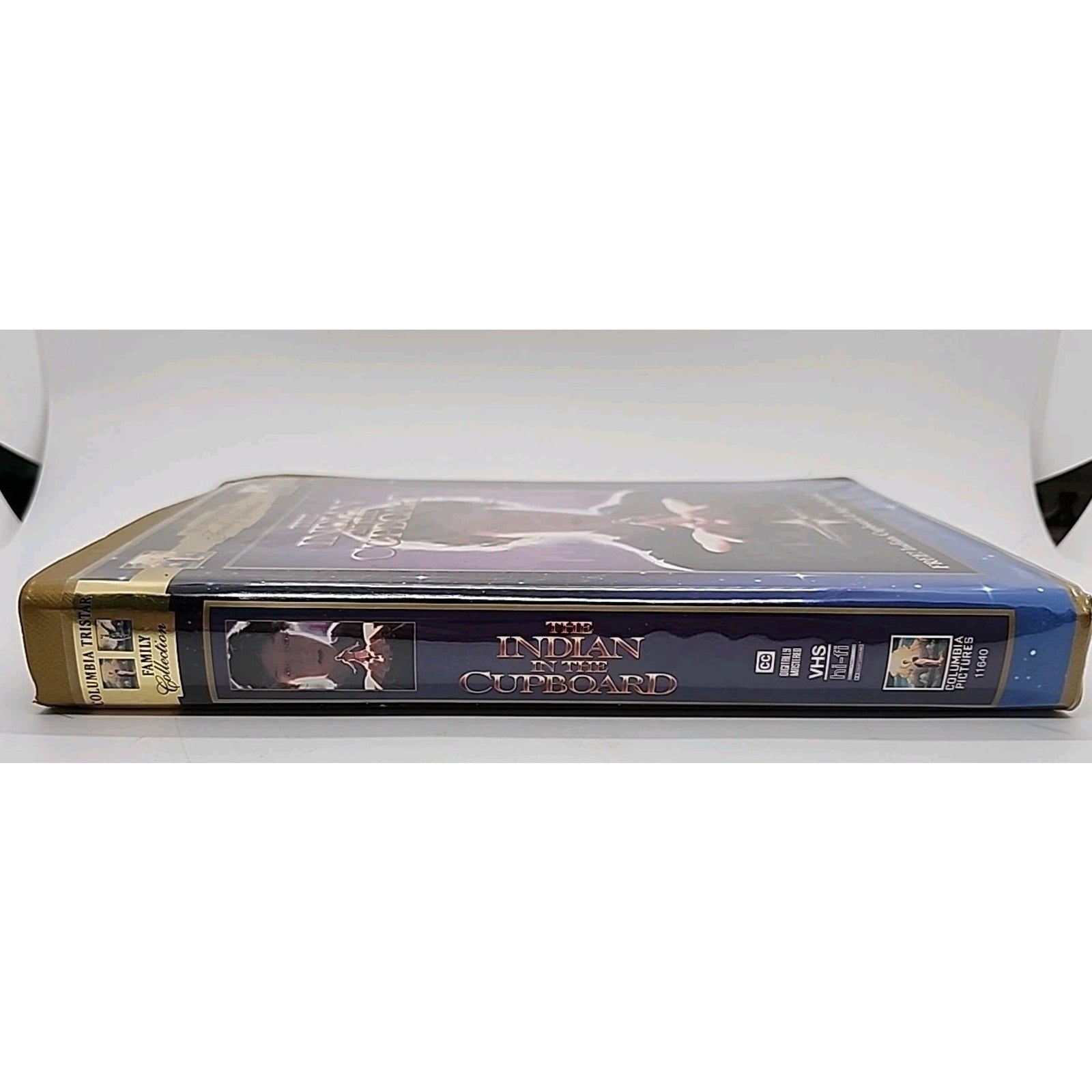 The Indian in the Cupboard (VHS, 2000, Clam Shell Case Closed Captioned)