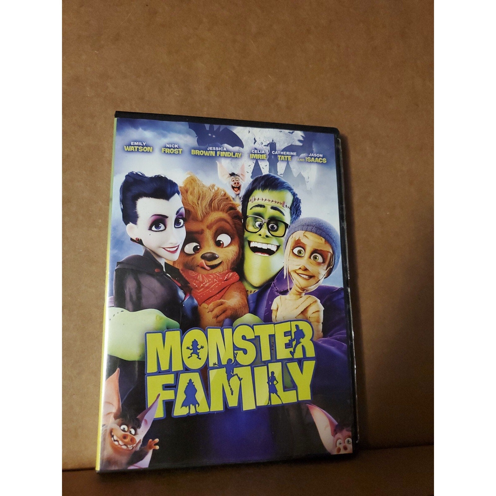 Monster Family (DVD, 2018)