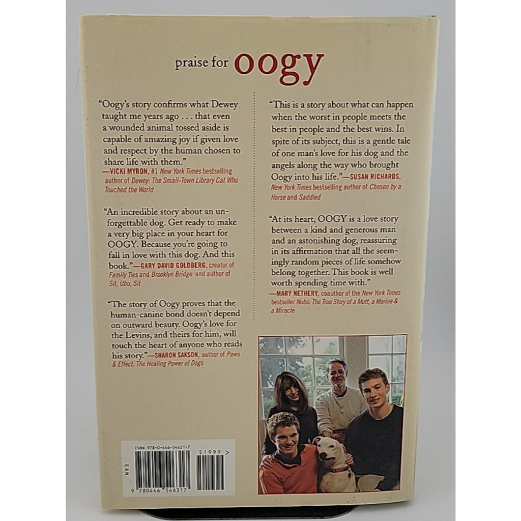 Oogy : The Dog Only a Family Could Love by Larry Levin (2010, Hardcover)