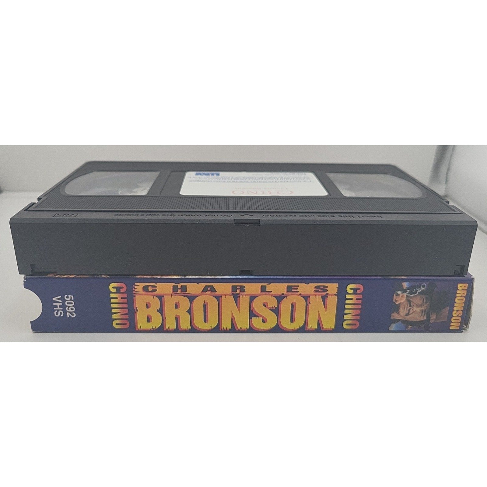 Chino (VHS, 2000)
