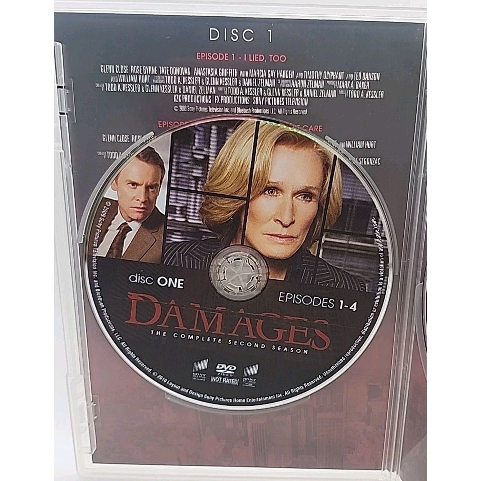 Damages: The Complete Second Season (DVD, 2010, 3-Disc Set)