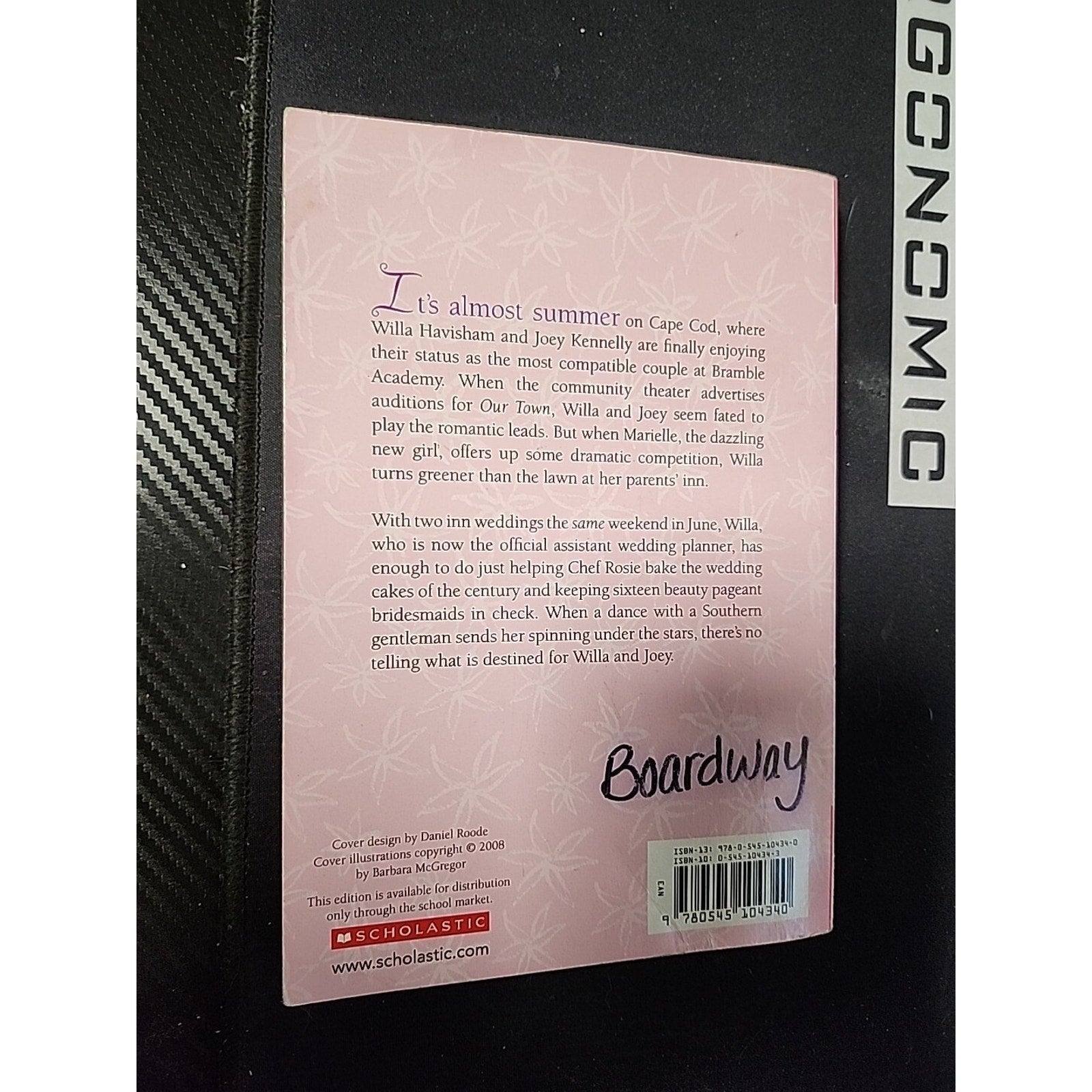 Willa by Heart - Paperback