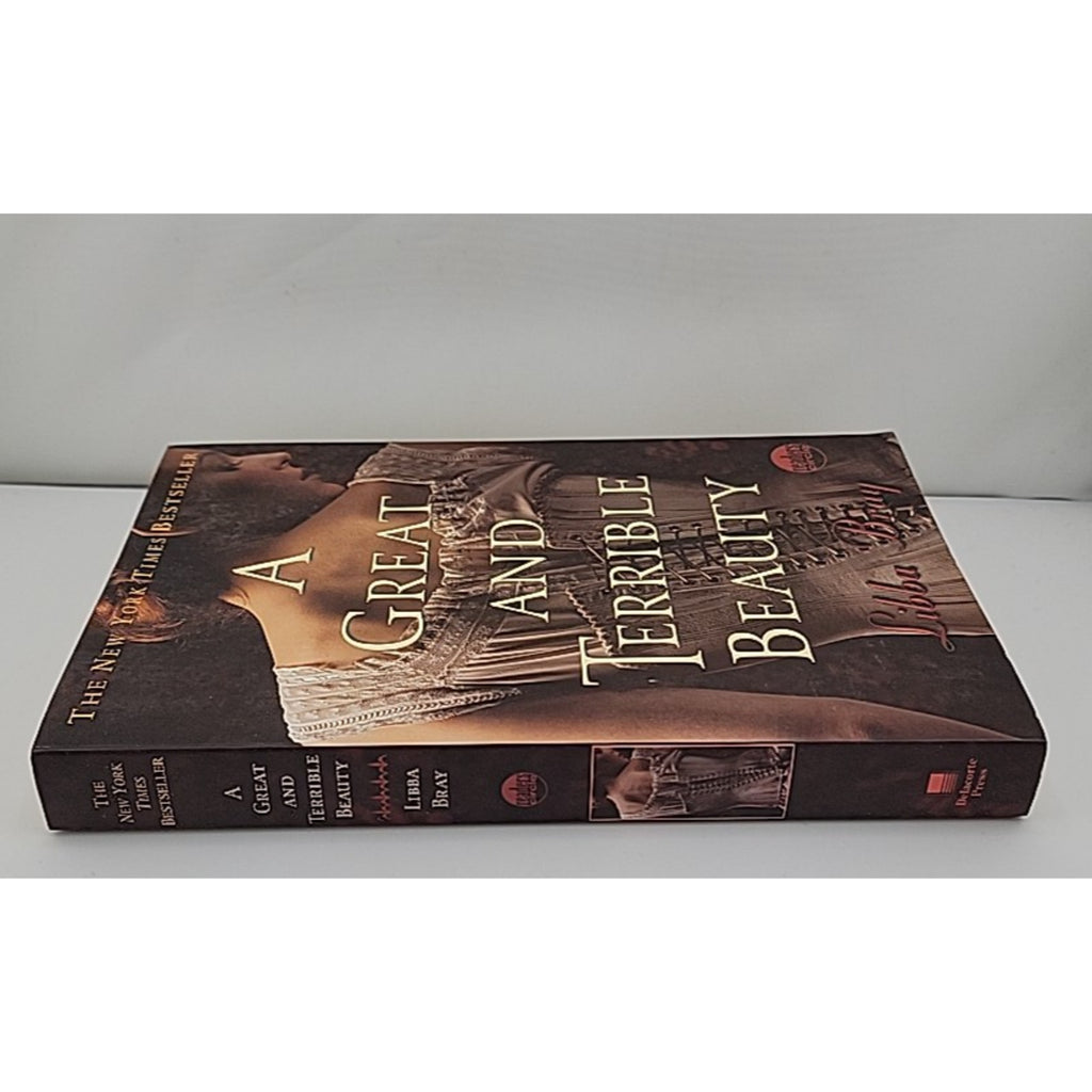 Great and Terrible Beauty by Libba Bray (2005, Trade Paperback)