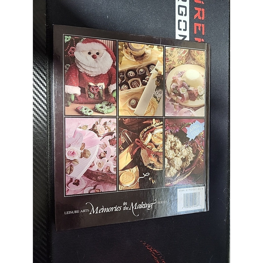 Tasty Holiday Gifts (Cookbook )