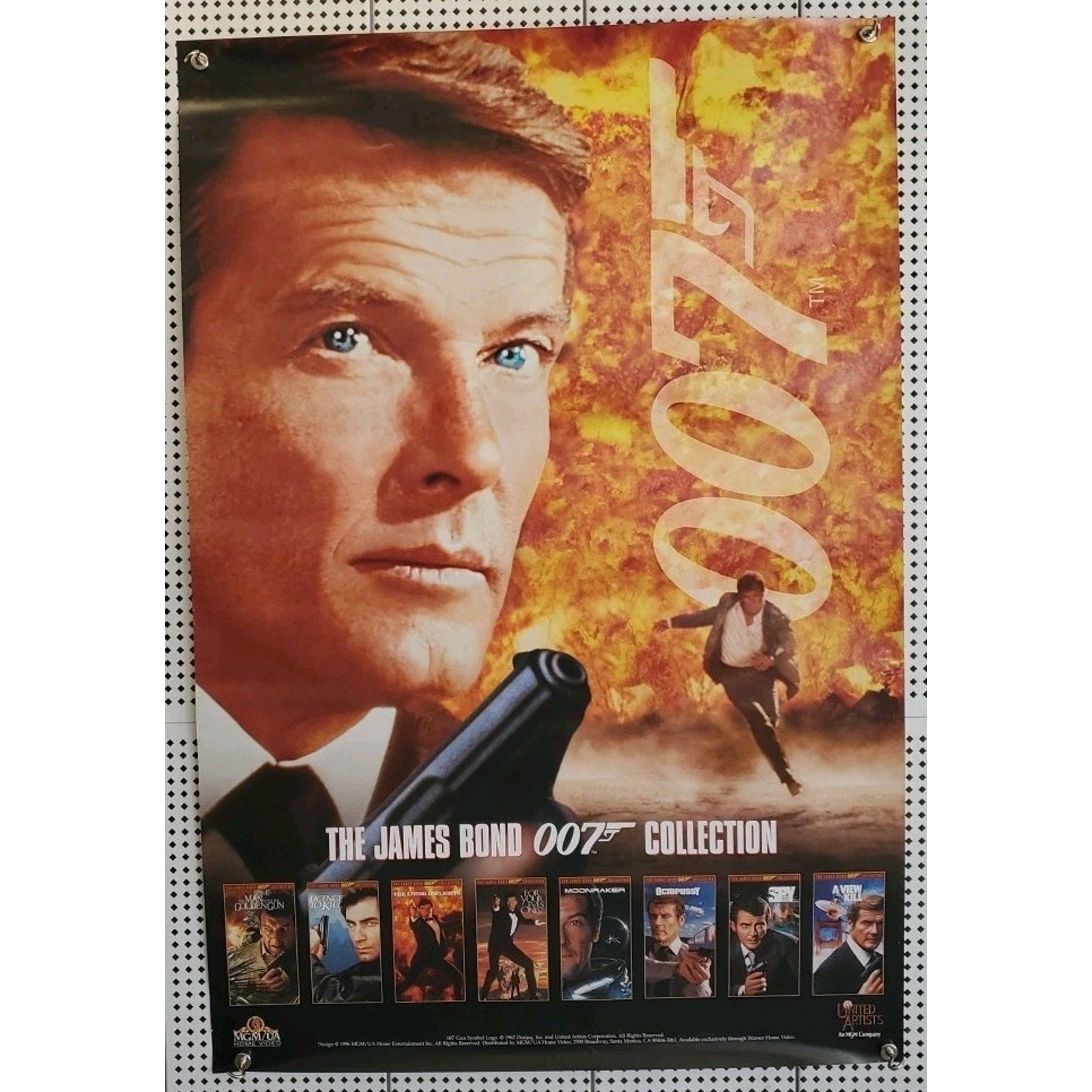 The James Bond 007 Collection Movie Poster 27x40