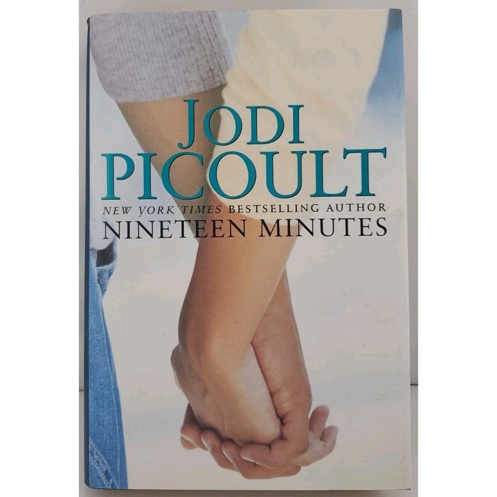 Nineteen Minutes by Jodi Picoult (2007, Hardcover)