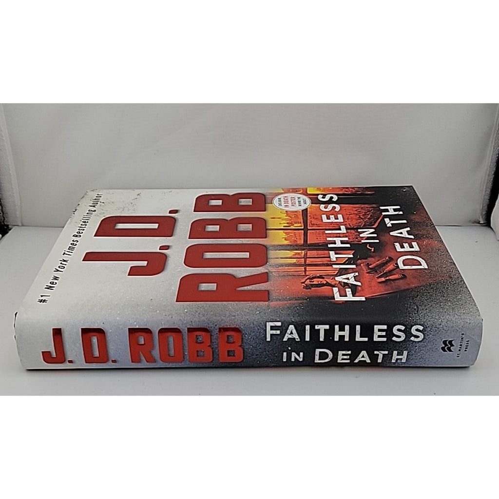 Faithless in Death : An Eve Dallas Novel by J.D. Robb (2021, Hardcover)
