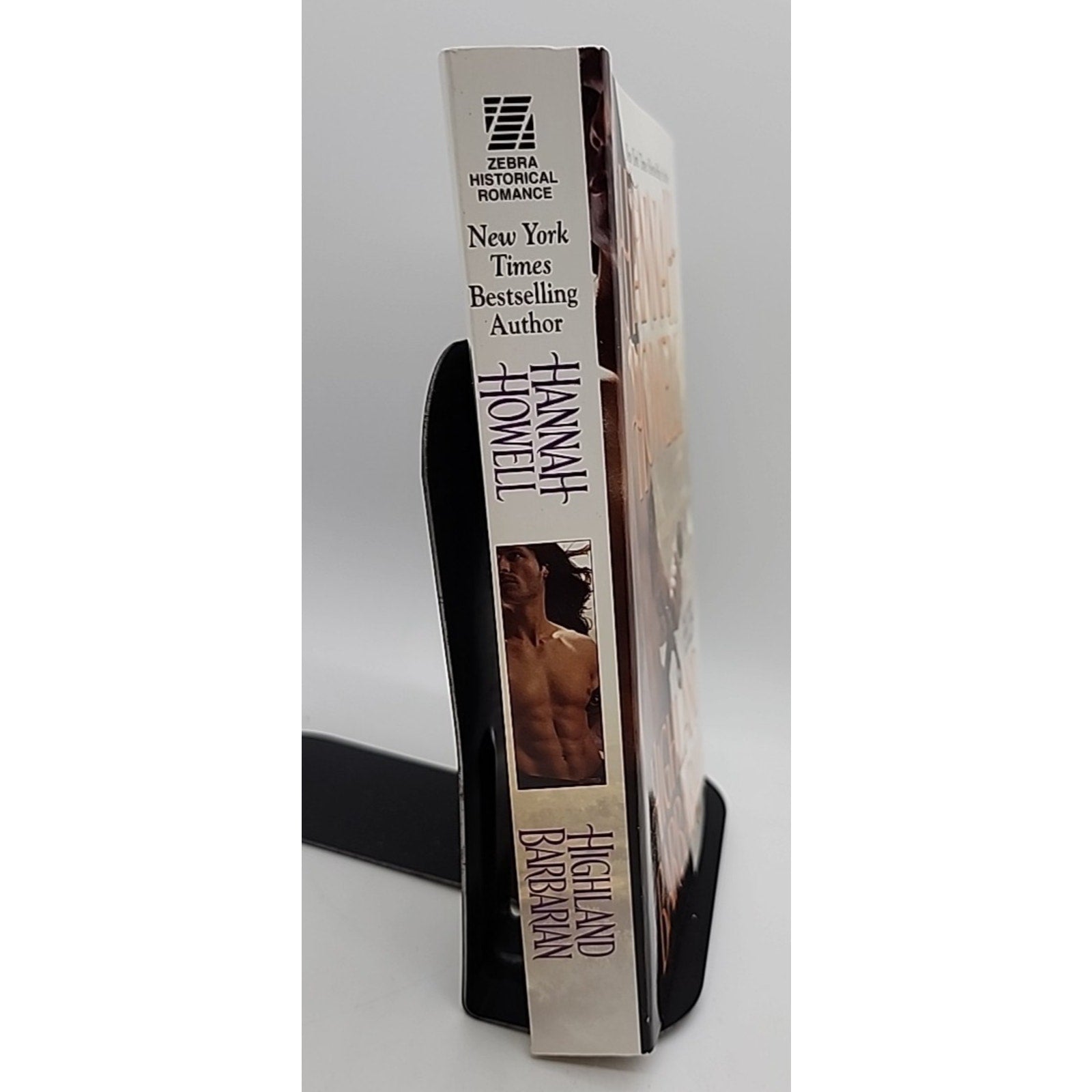 Highland Barbarian by Hannah Howell (2006, Uk- a Format Paperback)