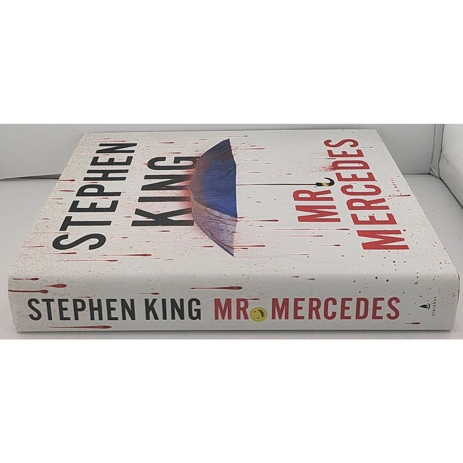 Mr. Mercedes : A Novel by Stephen King (2014, Hardcover) 1st Edition