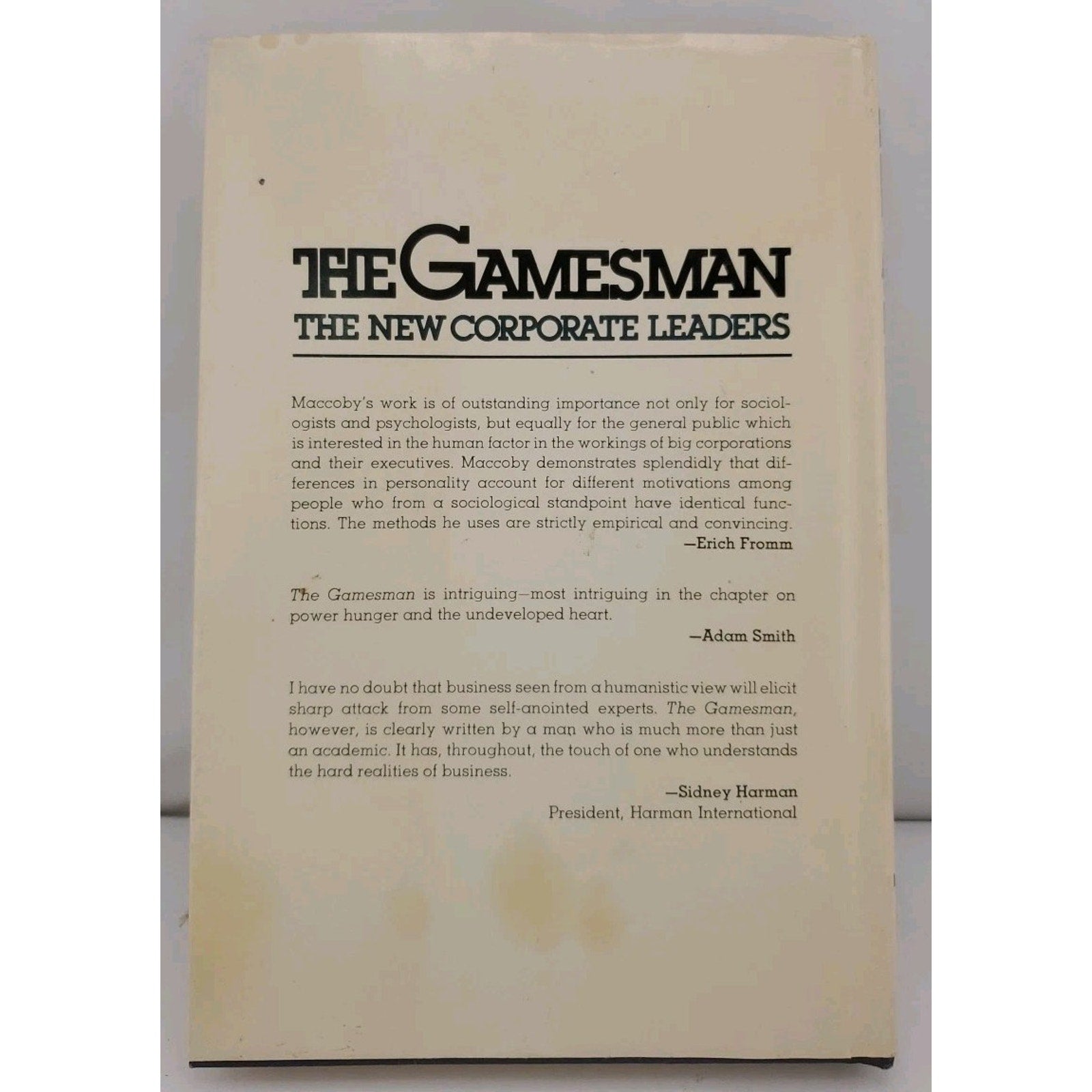 The Gamesman: The New Corporate - Hardcover, by Michael Maccoby -