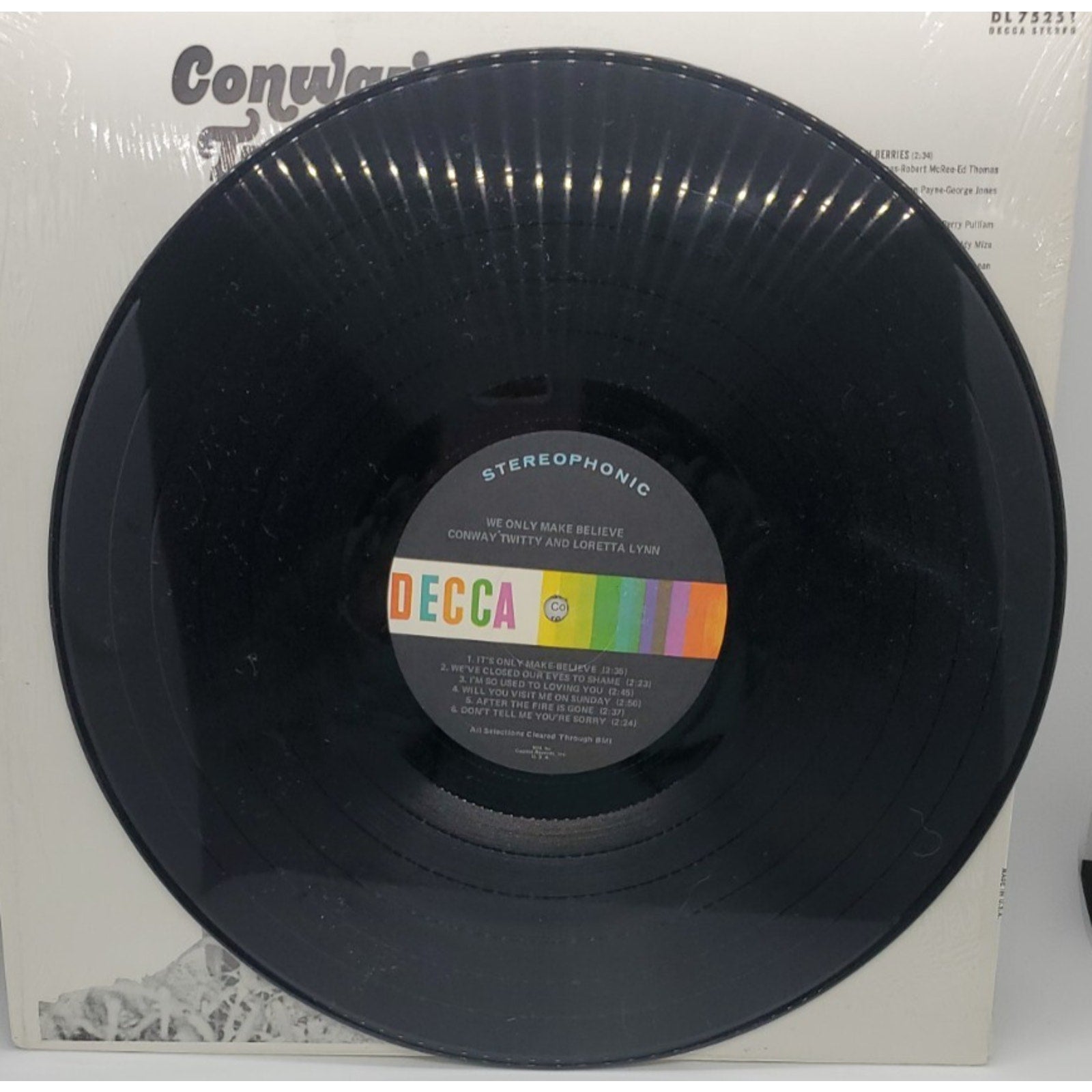 We Only Make Believe Loretta Lynn & Conway Twitty (Record)