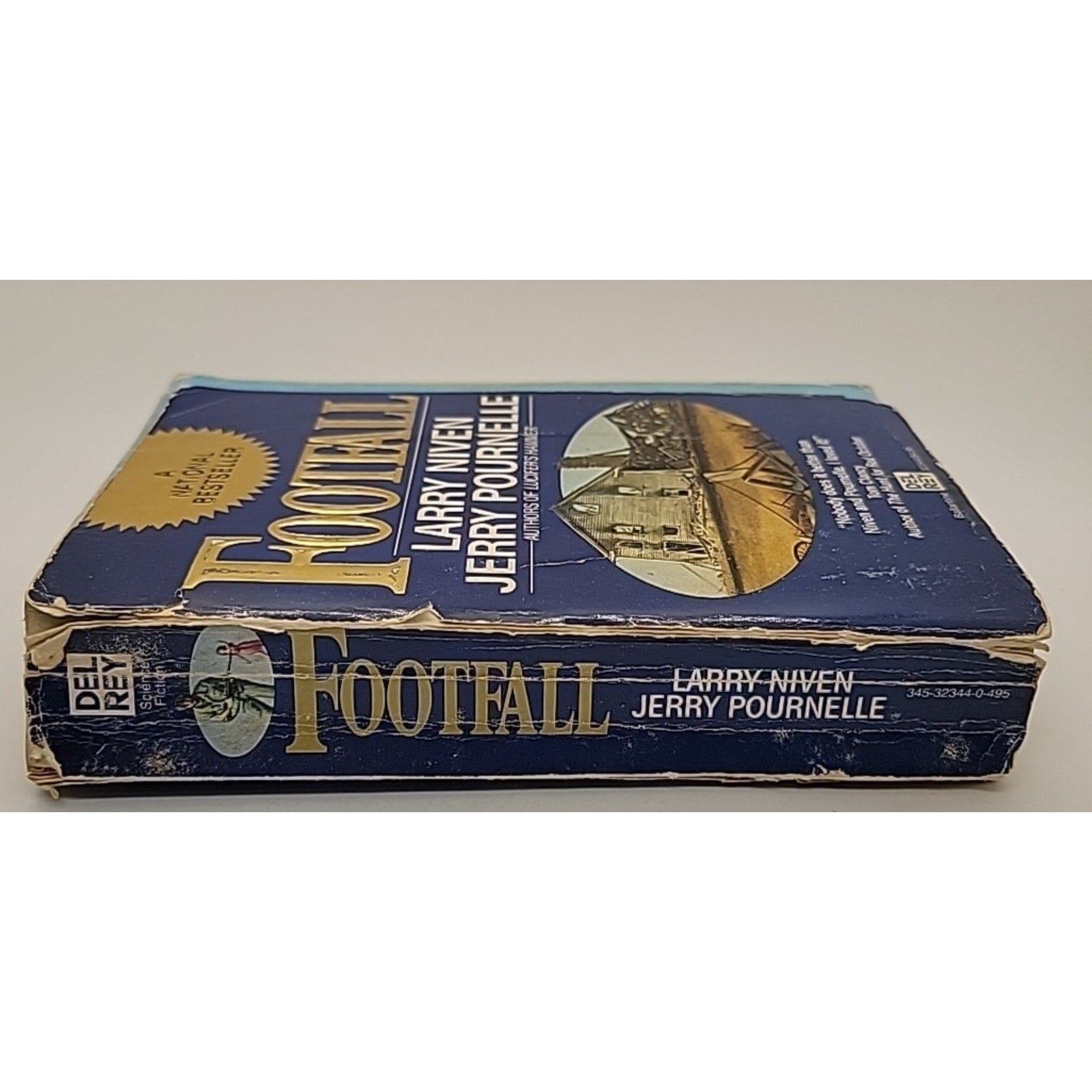 Footfall - Mass Market Paperback By Larry Niven Jerry Pournelle 1985