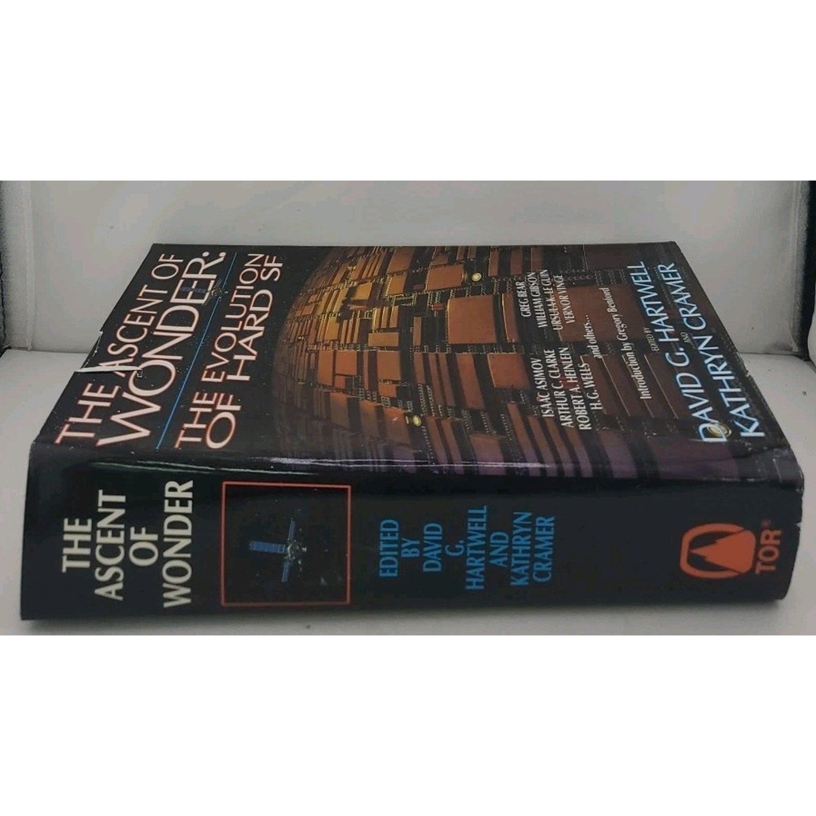 Ascent of Wonder : The Evolution of Hard SF by Gregory Benford (1994, Hardcover)