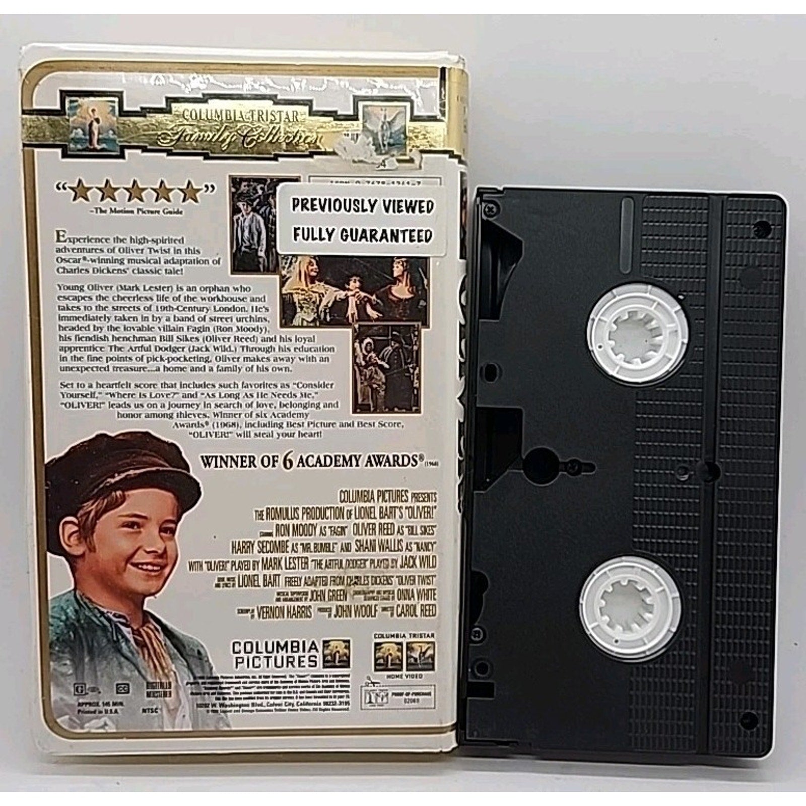 Oliver (VHS, 1998, 30th Anniversary Tribute Edition Clam Shell Duracase)