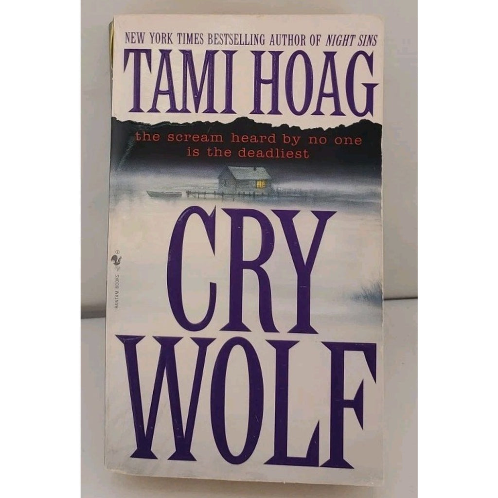 Cry Wolf : A Novel by Tami Hoag (1997, Trade Paperback)