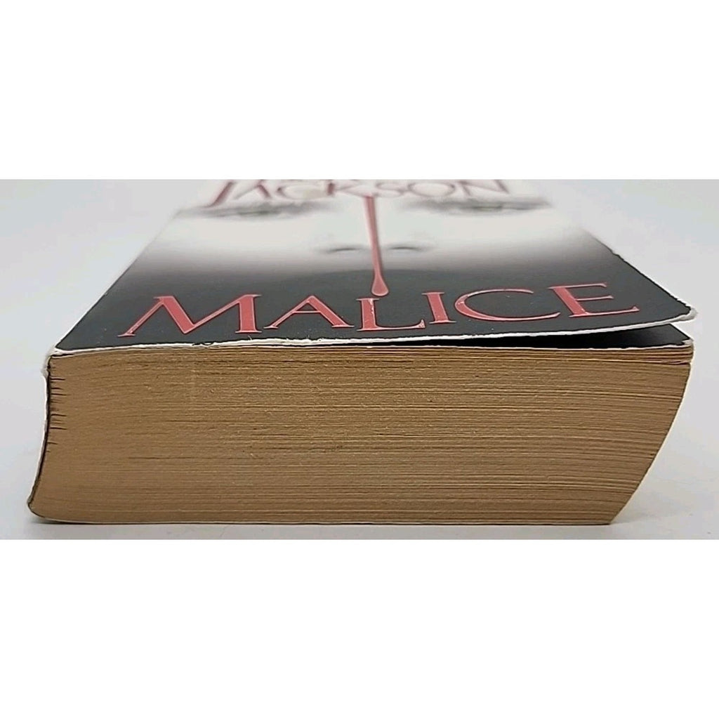 Malice by Lisa Jackson (2010, Uk- a Format Paperback)