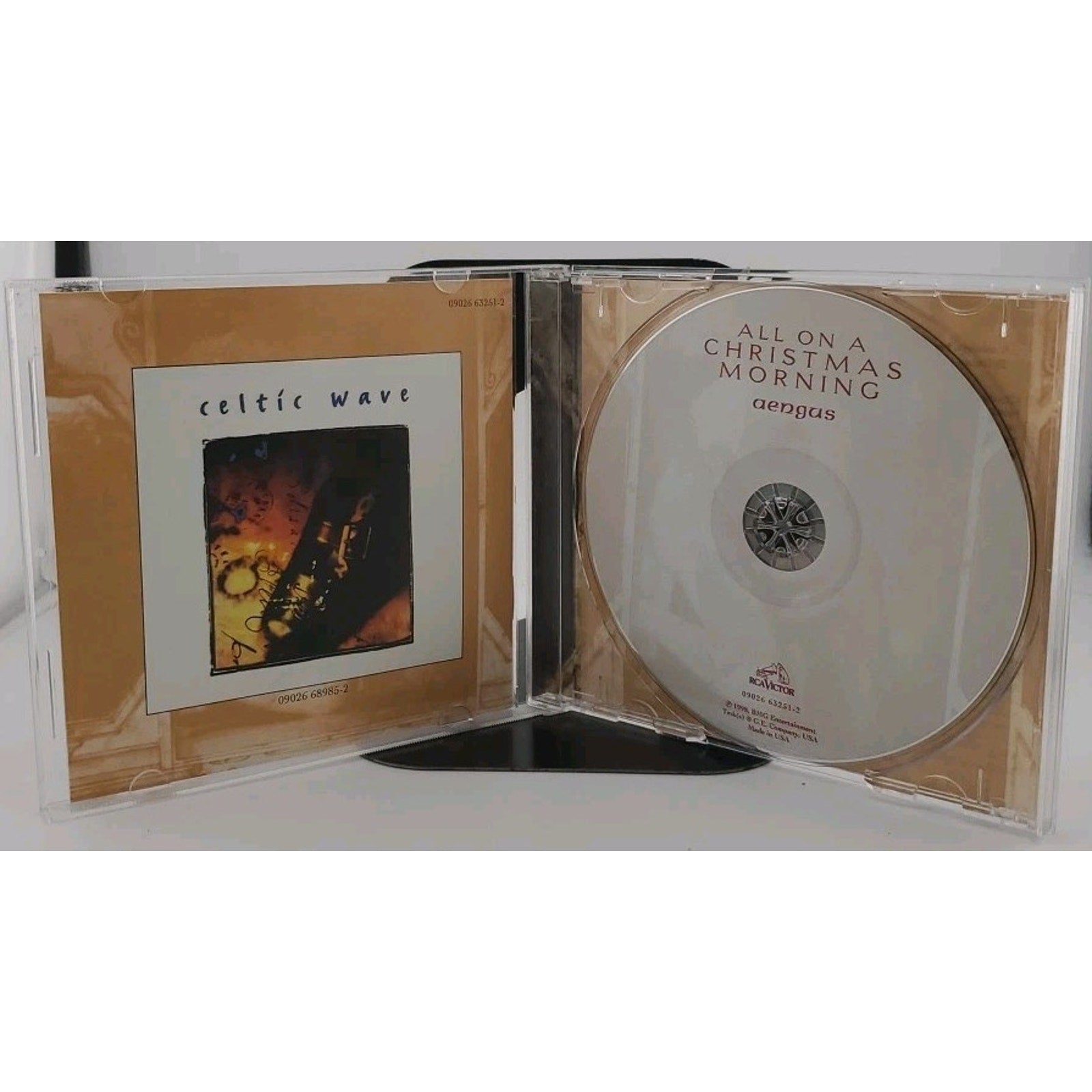 On a Christmas Morning: Celtic Christmas Celebration by Aengus (CD, Sep-1998)