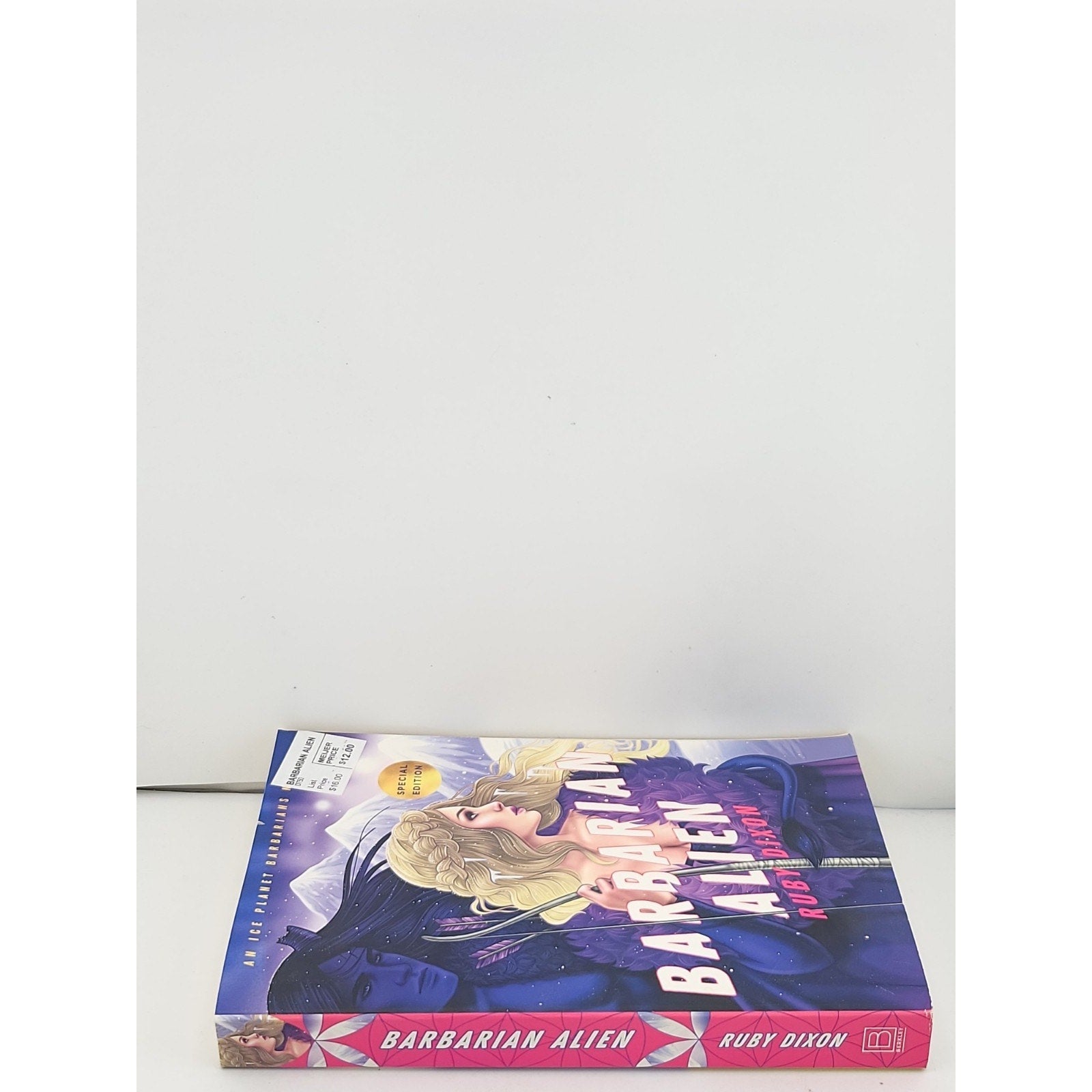 Barbarian Alien by Ruby Dixon (2022, Trade Paperback)
