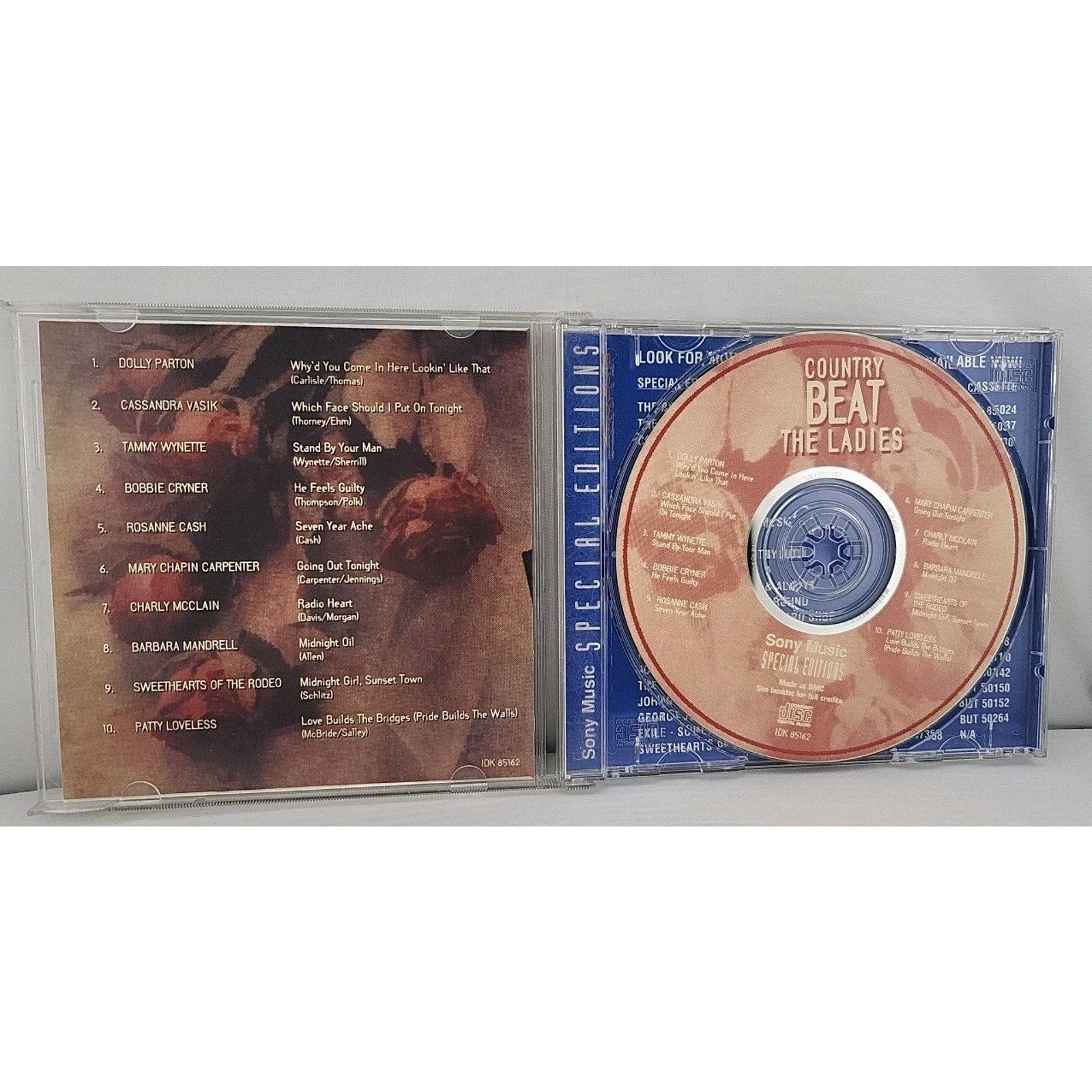 Country Beat - The Ladies CD