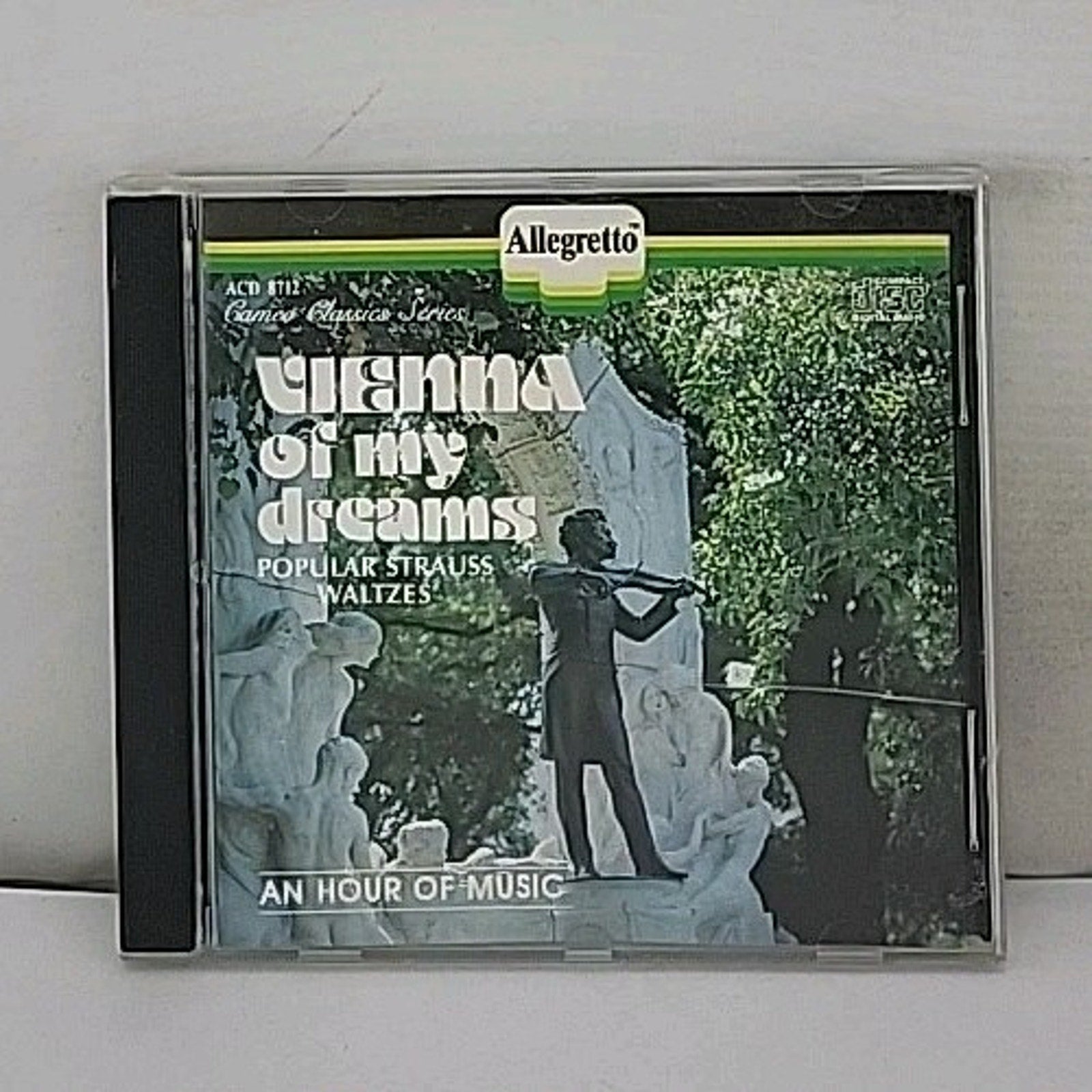 Vienna of My Dreams [Audio CD, 047163871221] Popular Strauss Waltzes
