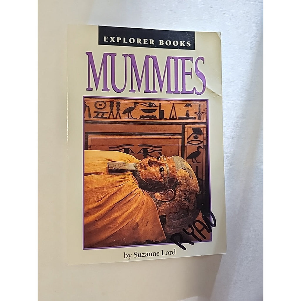Mummies by Suzanne Lord