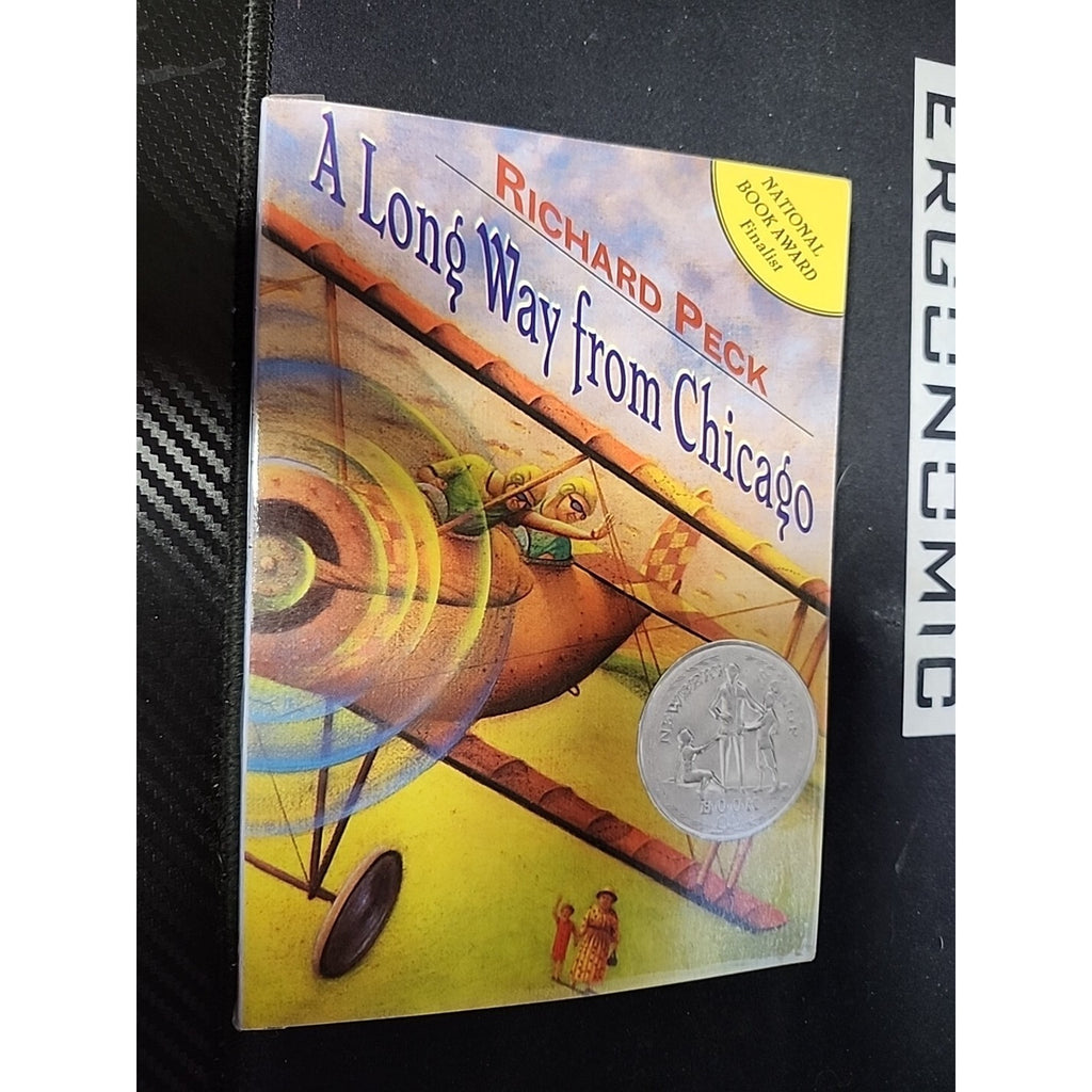 A Long Way From Chicago - Paperback By Richard Peck