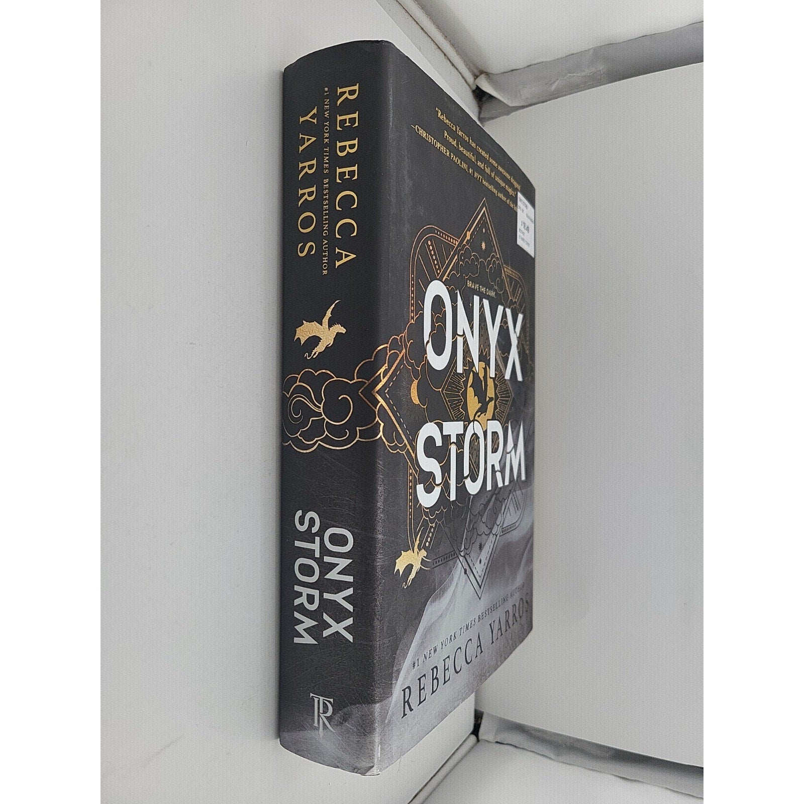 Onyx Storm (Standard Edition) by Rebecca Yarros (2025, Hardcover)