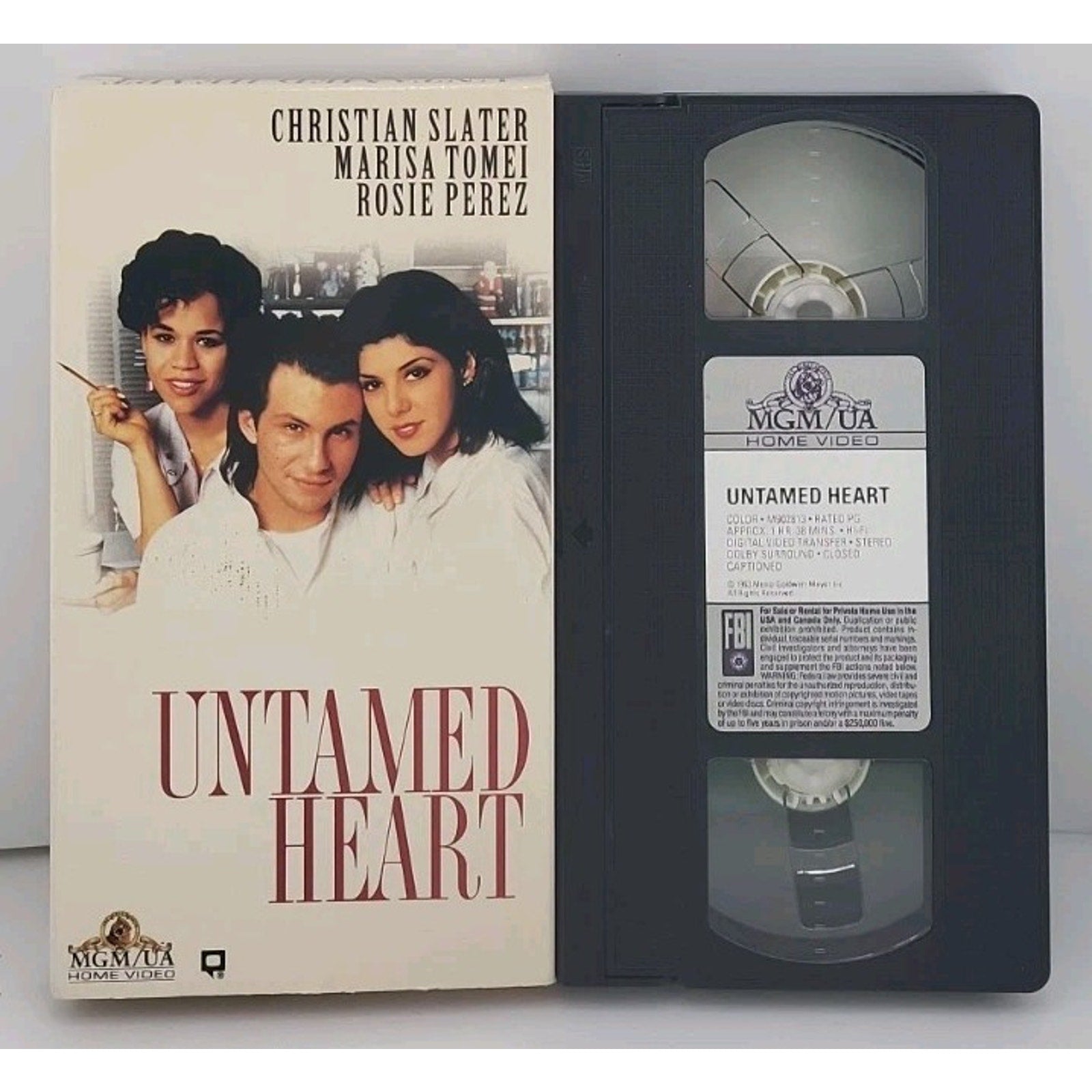 Untamed Heart [VHS]